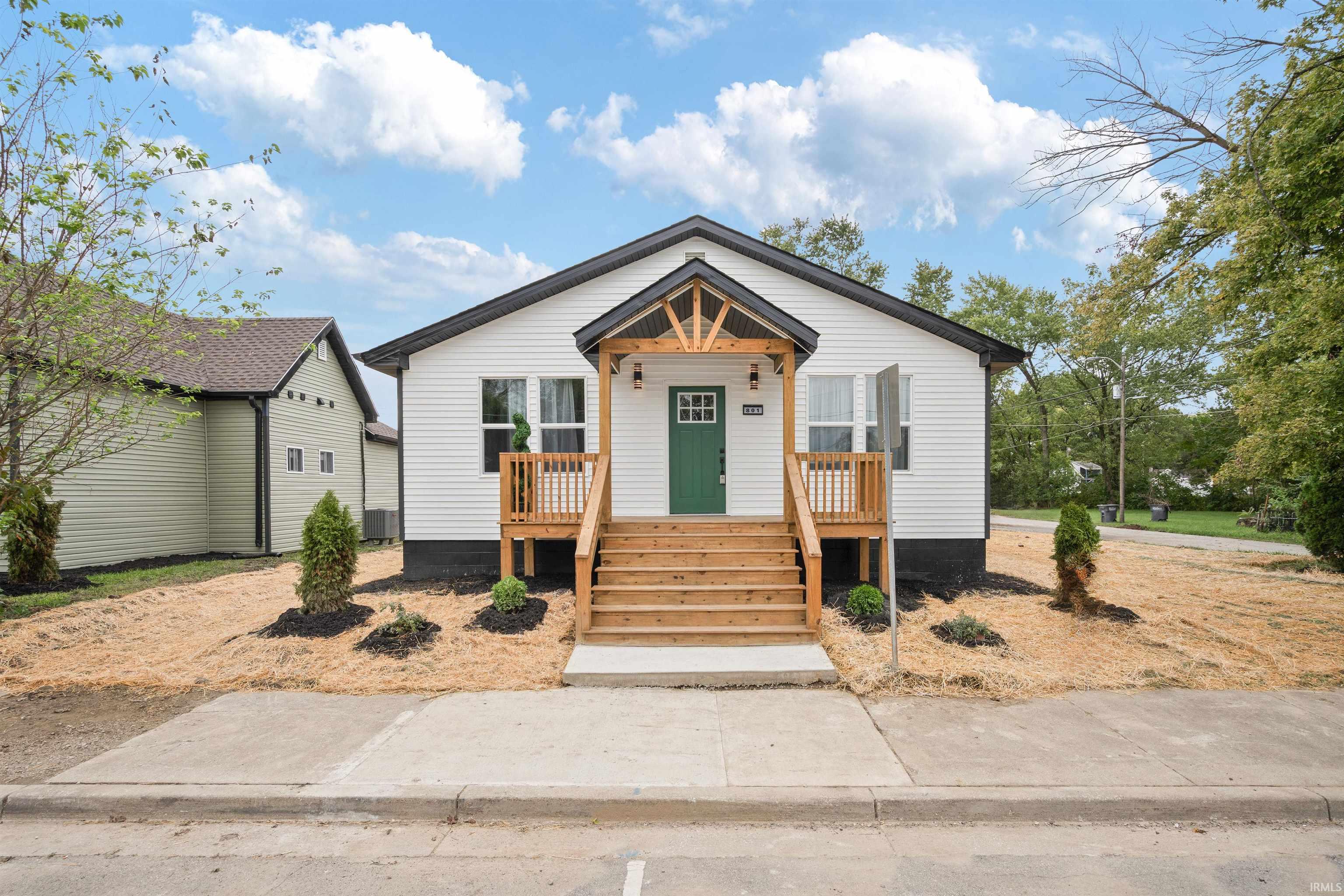 Photo 1 of Sale Pending at 801 E Superior St, Kokomo, IN 46901 | MLS# 202639991 | Listing updated on 2026-09-28