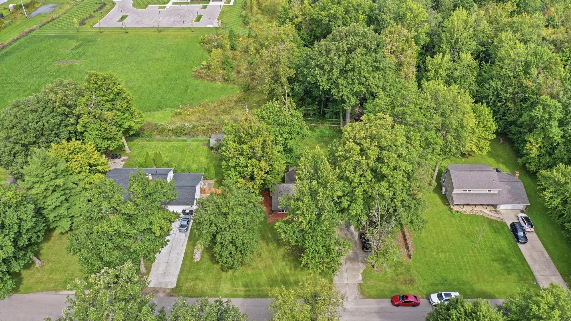 Photo 3 of Manufactured home for sale at 5727 Woodlea Ave, Fort Wayne, IN 46835 | MLS# 202640025 | Listing updated on 2026-10-08