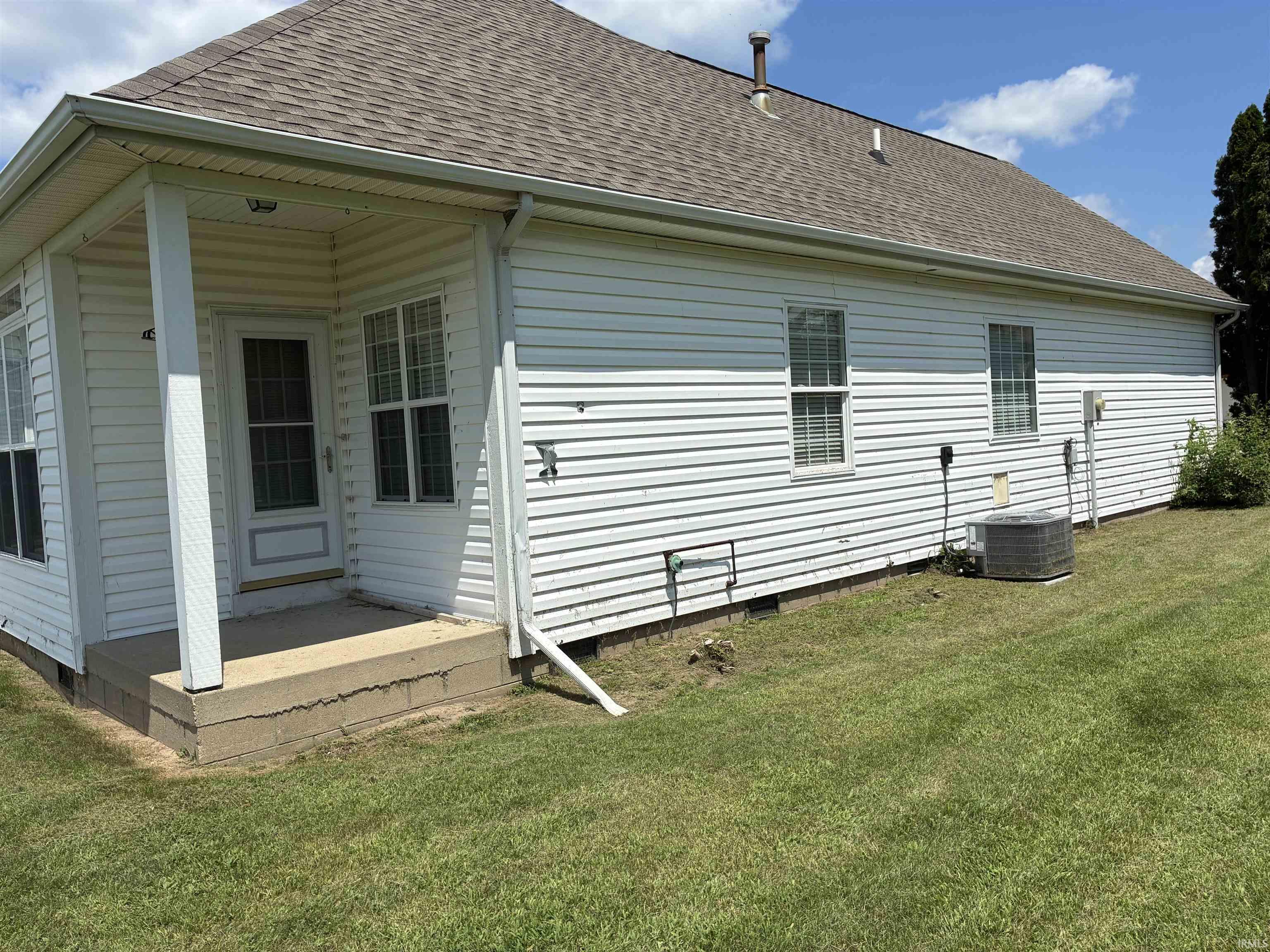 Photo 2 of Manufactured home for sale at 16 Adeway Ct, West Lafayette, IN 47906 | MLS# 202640027 | Listing updated on 2026-09-28