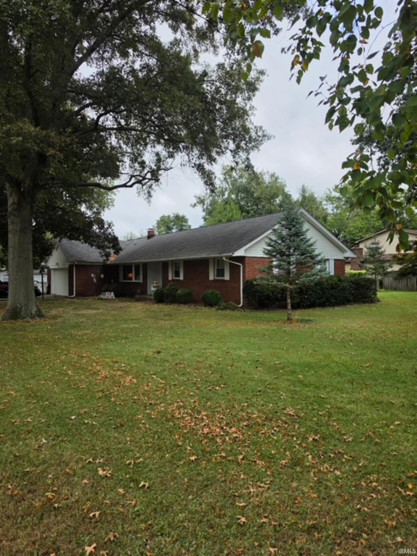 Photo 2 of Manufactured home for sale at 7466 Ellenwood Sts, Terre Haute, IN 47802 | MLS# 202640039 | Listing updated on 2026-09-28