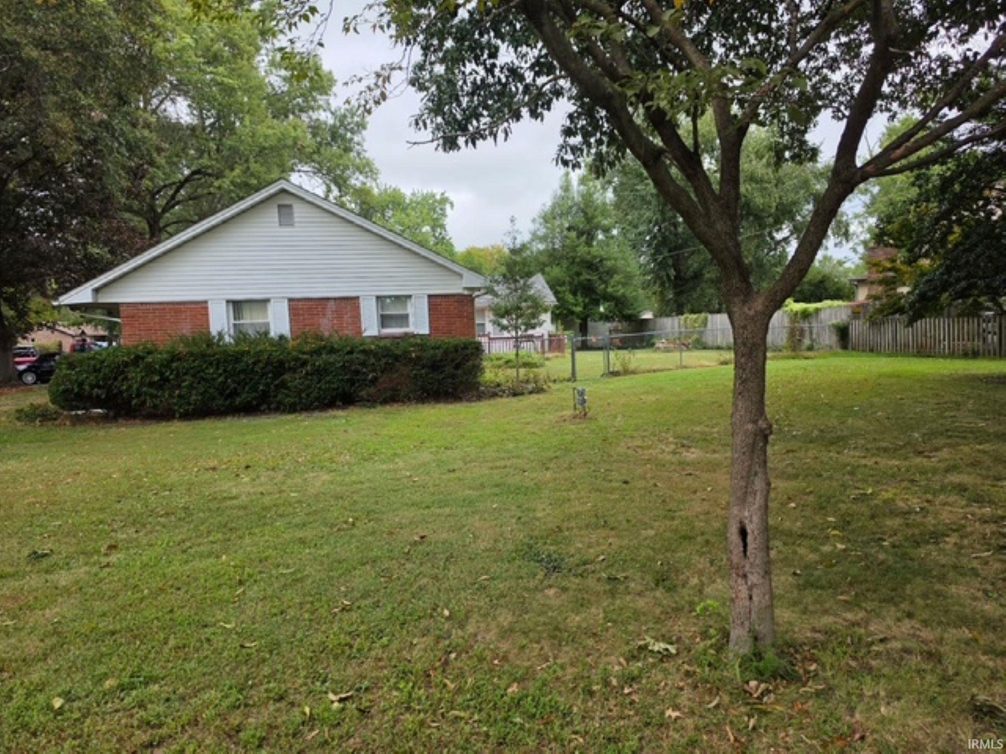 Photo 3 of Manufactured home for sale at 7466 Ellenwood Sts, Terre Haute, IN 47802 | MLS# 202640039 | Listing updated on 2026-09-28