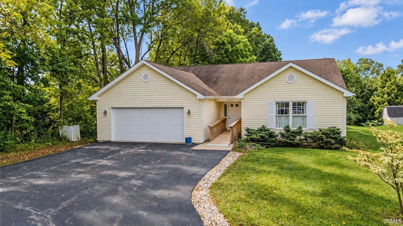 Photo 1 of Sale Pending at 1034 Falls Ave, Wabash, IN 46992 | MLS# 202640113 | Listing updated on 2026-09-30