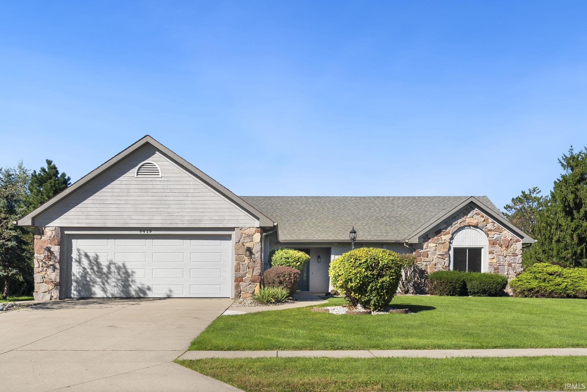 Photo 2 of Sale Pending at 9419 Newgate Ct, New Haven, IN 46774 | MLS# 202640148 | Listing updated on 2026-10-01