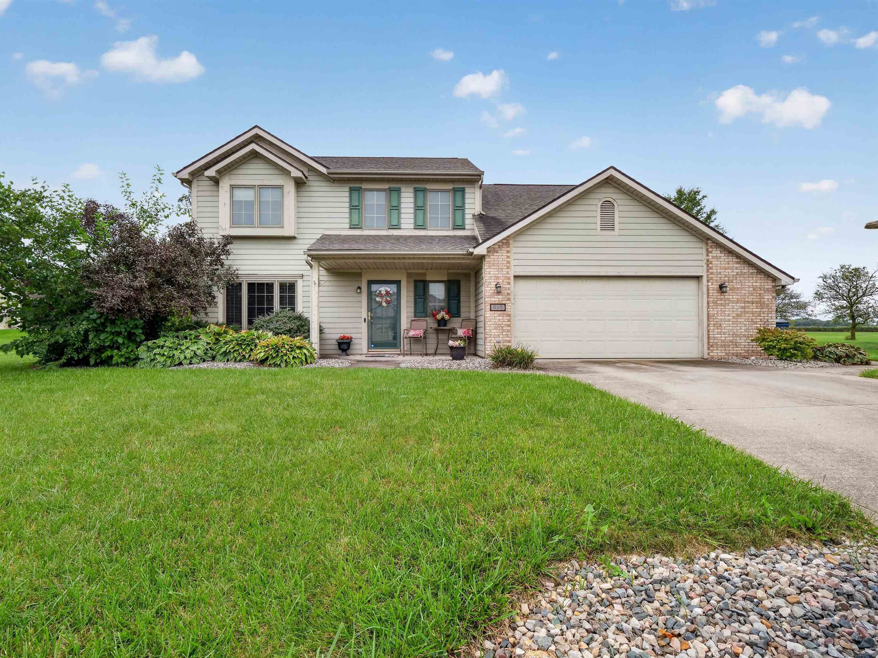 Photo 2 of Manufactured home for sale at 815 Hempford Pl, Fort Wayne, IN 46819 | MLS# 202640229 | Listing updated on 2026-10-05