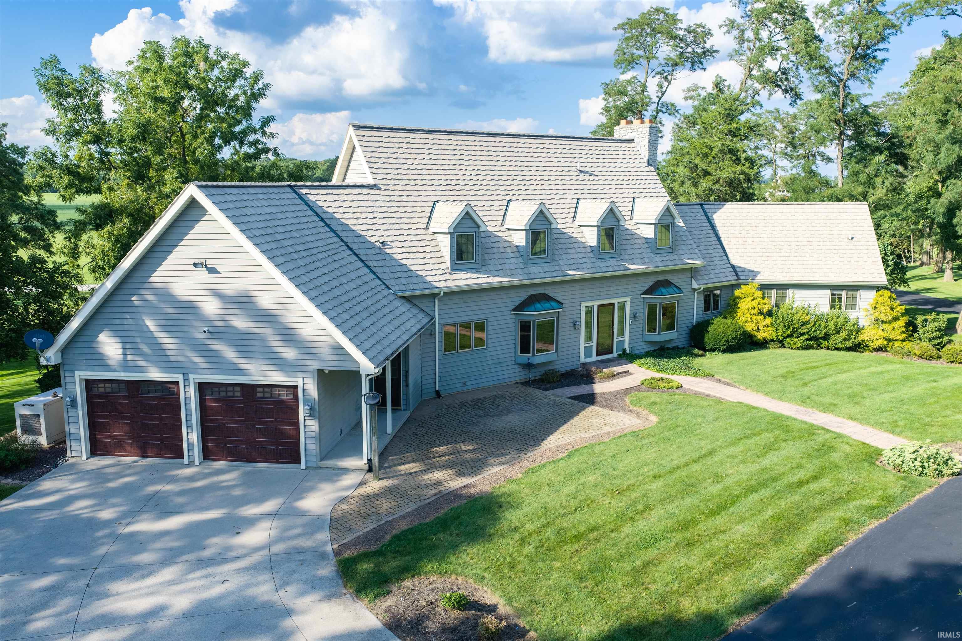 Photo 4 of Sale Pending at 2209 E 900 North Rd, Huntington, IN 46750 | MLS# 202640342 | Listing updated on 2026-10-02
