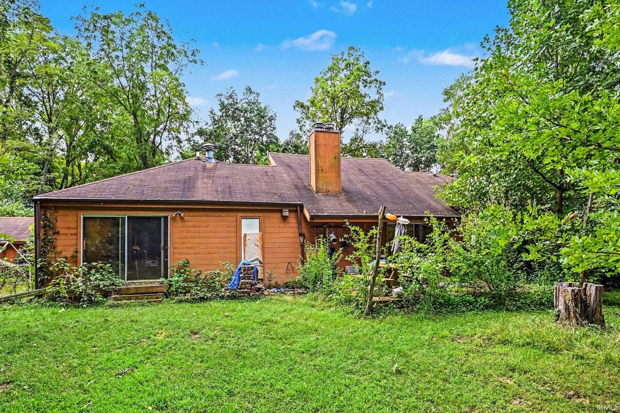 Photo 2 of Sale Pending at 9416 E Natti Crow Rd, Syracuse, IN 46567 | MLS# 202640376 | Listing updated on 2026-09-29