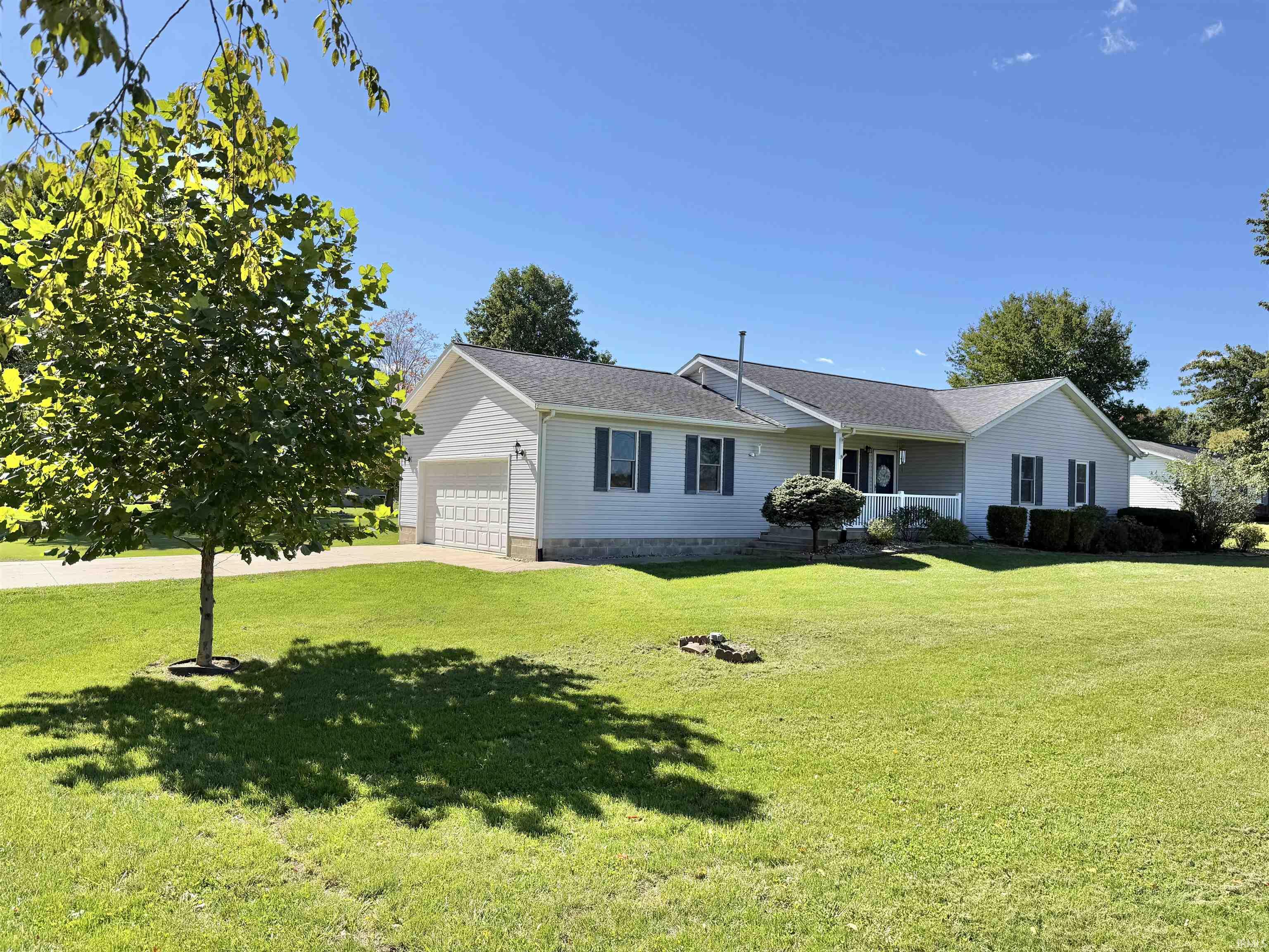 Photo 3 of Manufactured home for sale at 471 Terpstra Dr, Logansport, IN 46947 | MLS# 202640387 | Listing updated on 2026-10-05