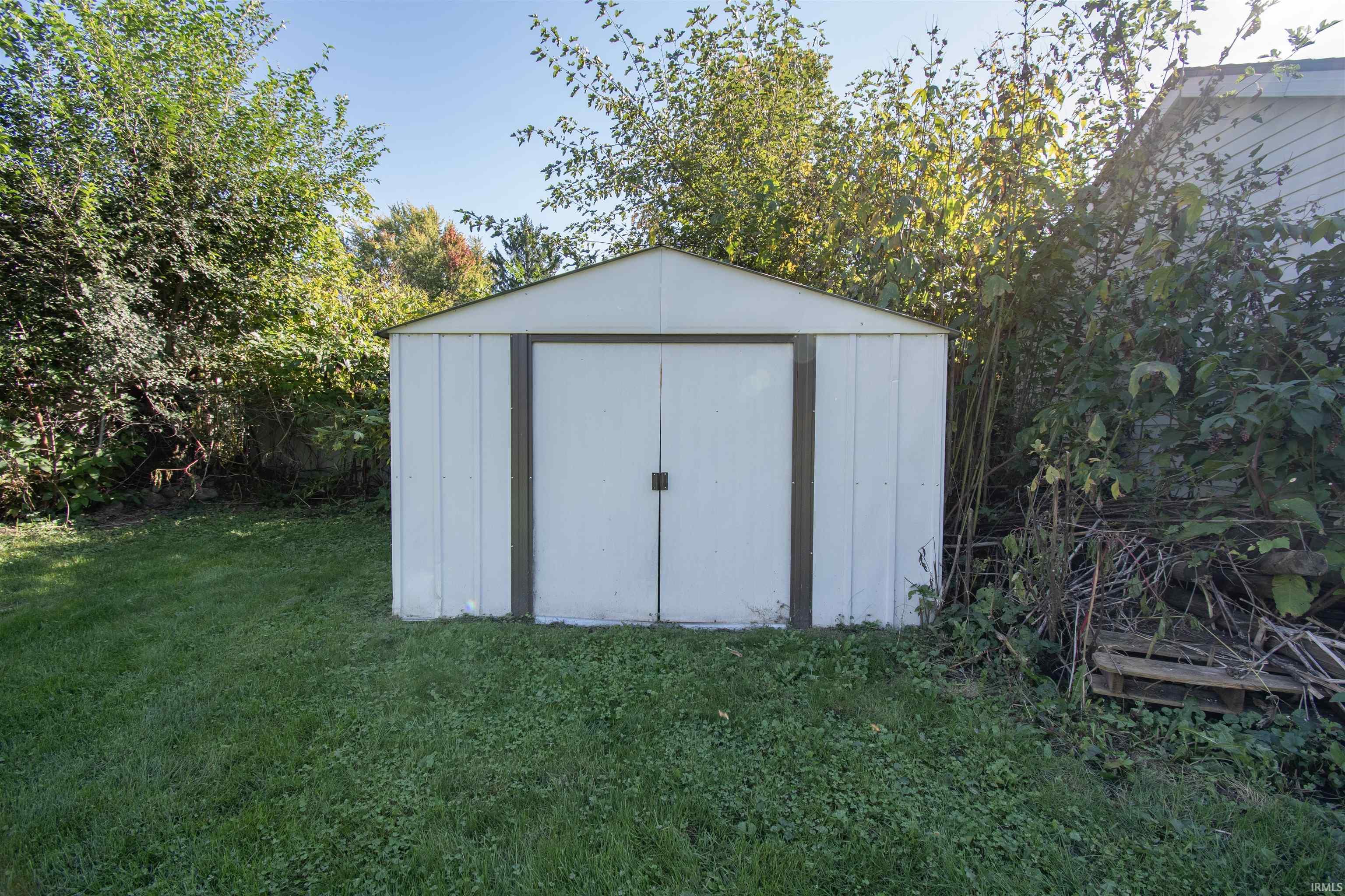 Property Photo 23