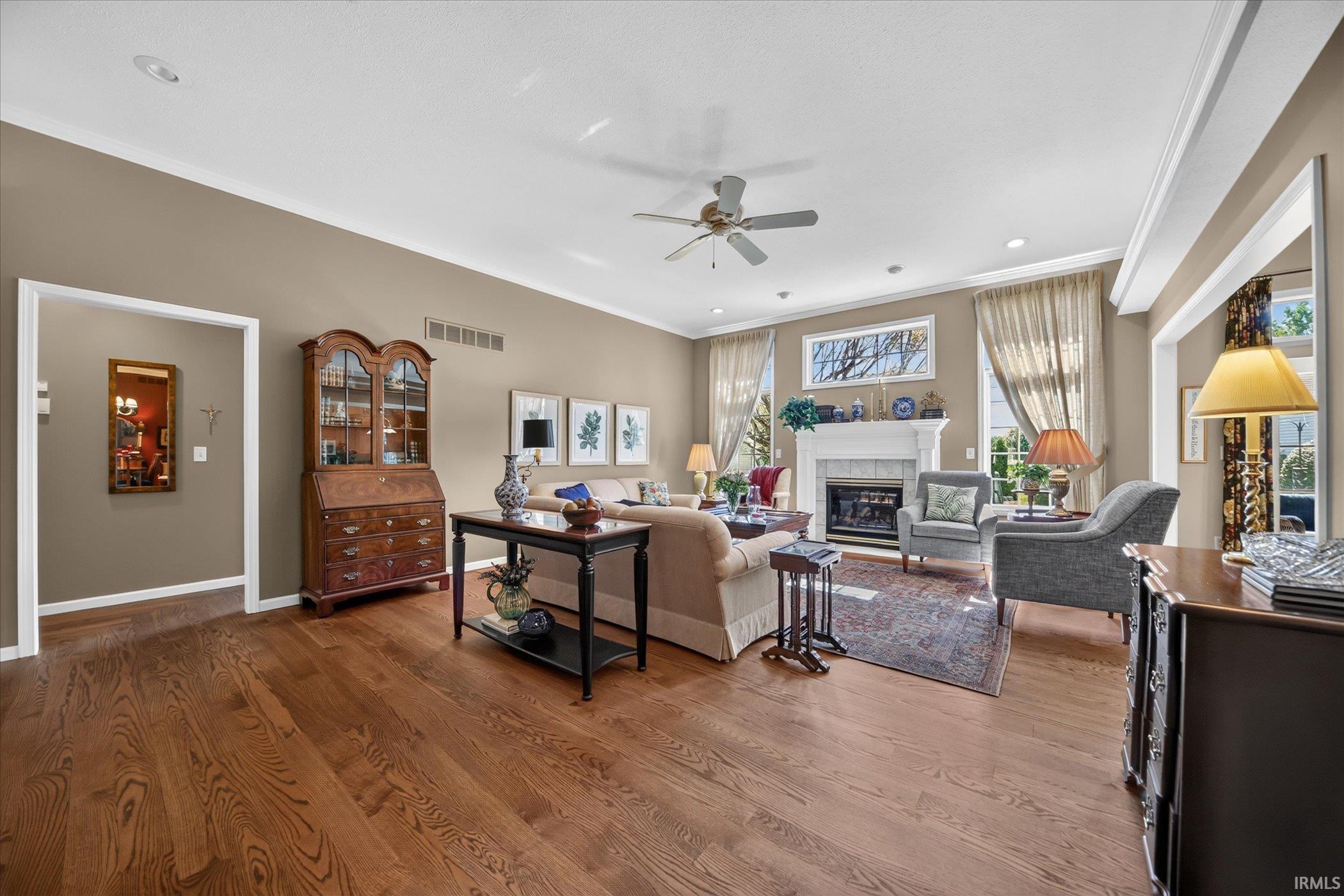 Photo 4 of Sale Pending at 1815 Larkspur Ct, Mishawaka, IN 46545 | MLS# 202640763 | Listing updated on 2026-10-01