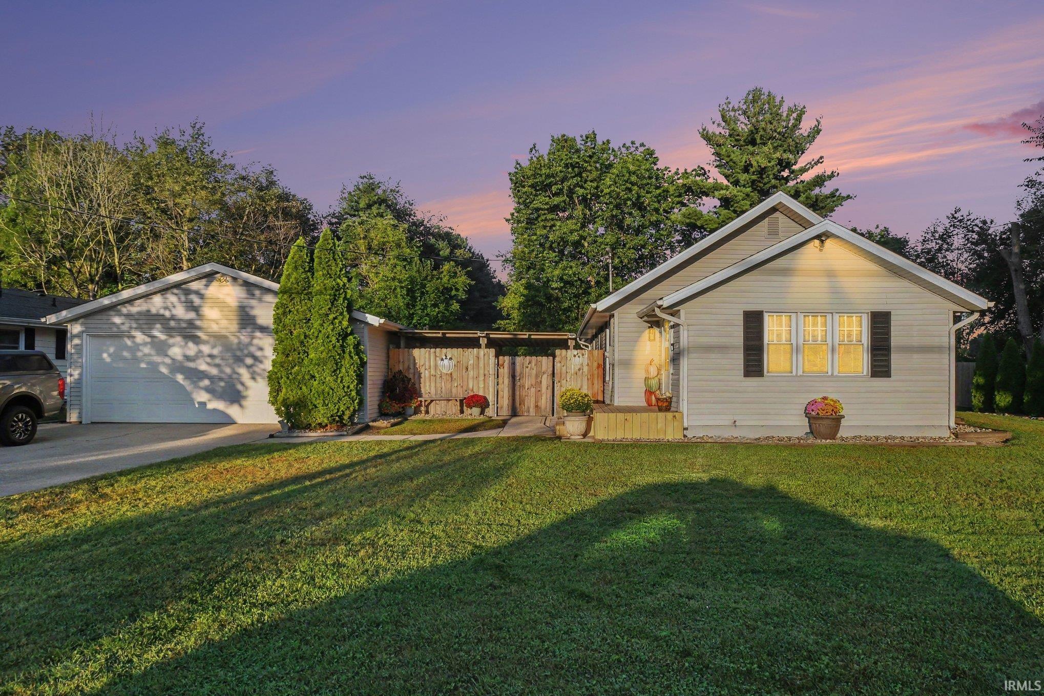 Photo 1 of Sale Pending at 2733 Burr Oak Ave, Elkhart, IN 46517 | MLS# 202641004 | Listing updated on 2026-10-03