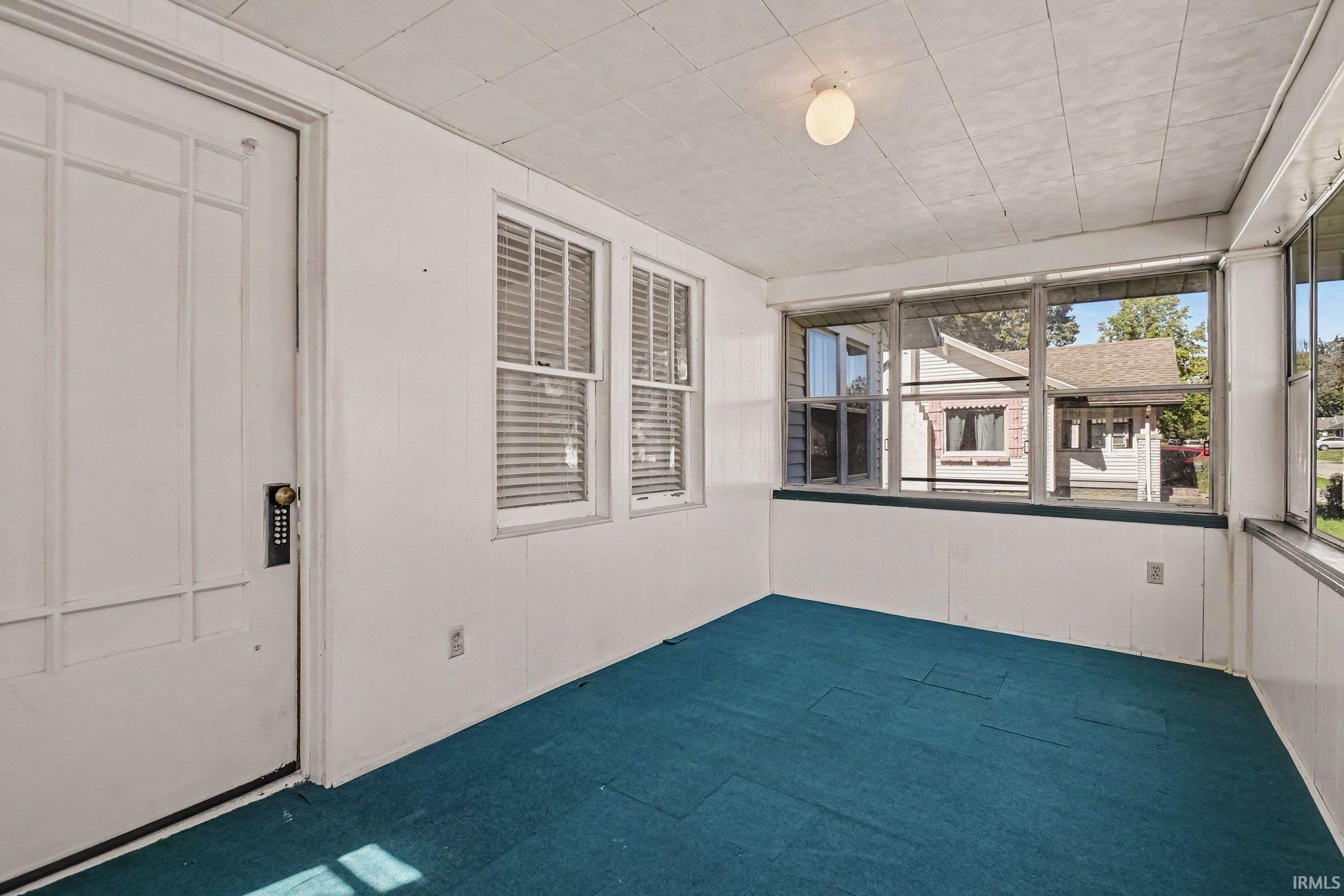 Photo 2 of Manufactured home for sale at 1201 Magnolia Ave, Elkhart, IN 46514 | MLS# 202641008 | Listing updated on 2026-10-07