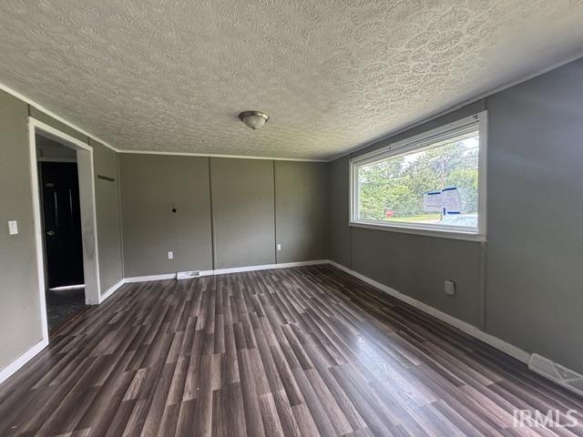 Photo 4 of Manufactured home for sale at 1009 N Church St, Austin, IN 47102 | MLS# 202641009 | Listing updated on 2026-10-05