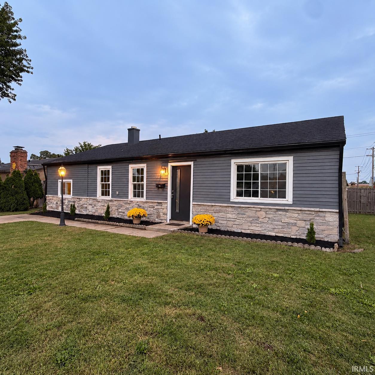 Photo 3 of Manufactured home for sale at 118 N Walnut St, Mishawaka, IN 46544 | MLS# 202641063 | Listing updated on 2026-10-07
