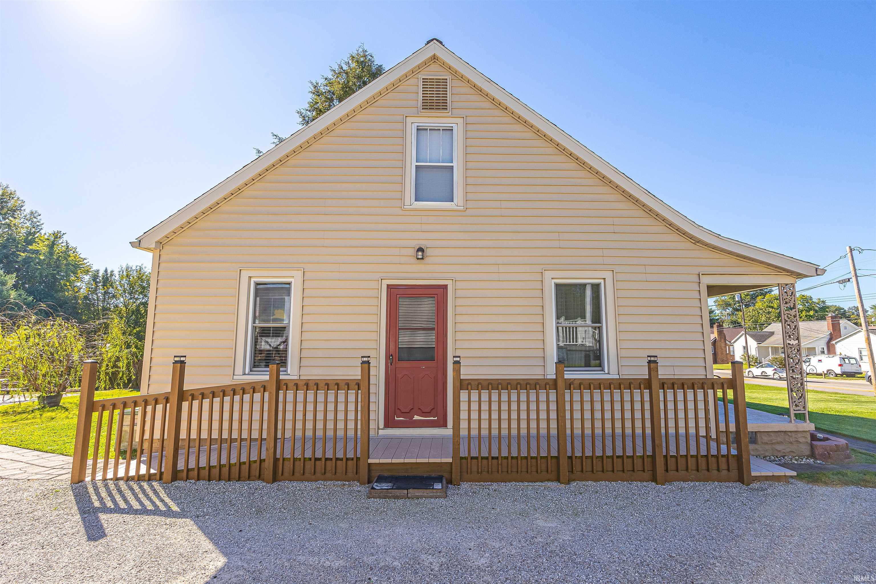Photo 3 of Manufactured home for sale at 211 S Main St, Huntingburg, IN 47542 | MLS# 202641101 | Listing updated on 2026-10-04
