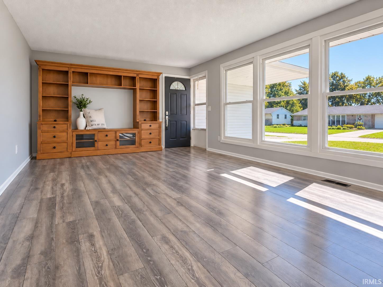 Photo 3 of Manufactured home for sale at 6407 Sunland Dr, Fort Wayne, IN 46815 | MLS# 202641113 | Listing updated on 2026-10-06