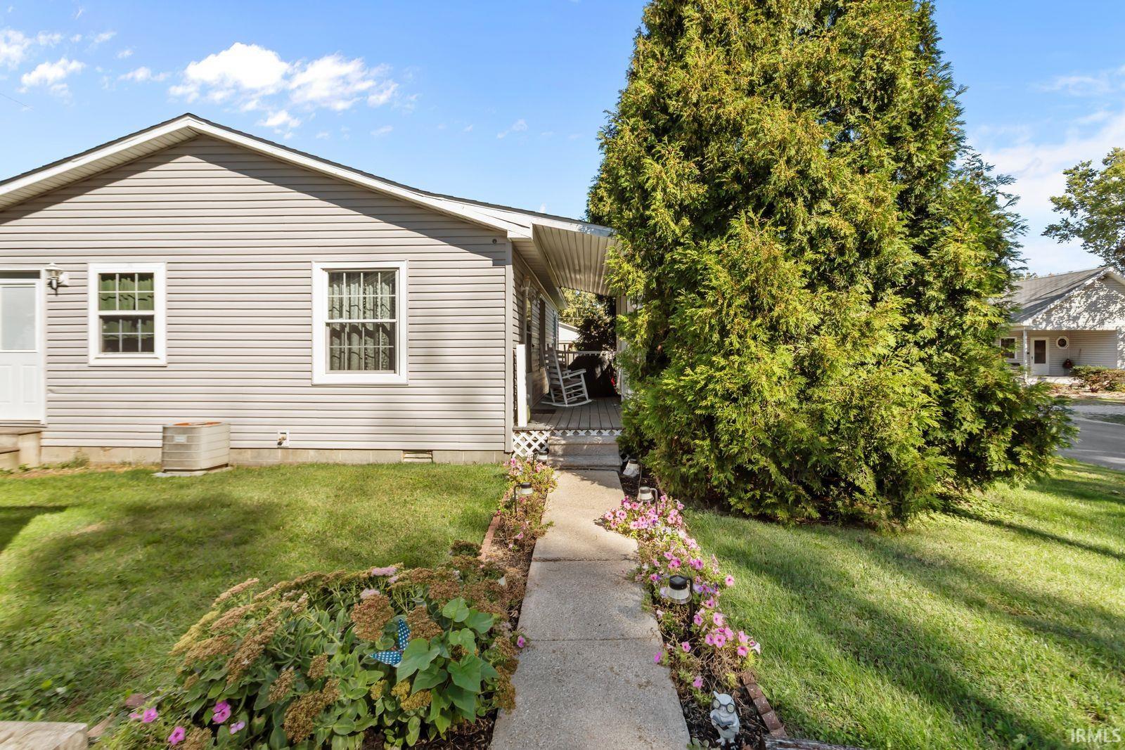Manufactured home for sale at 1605 N Locke St, Kokomo, IN 46901 | MLS# 202641123