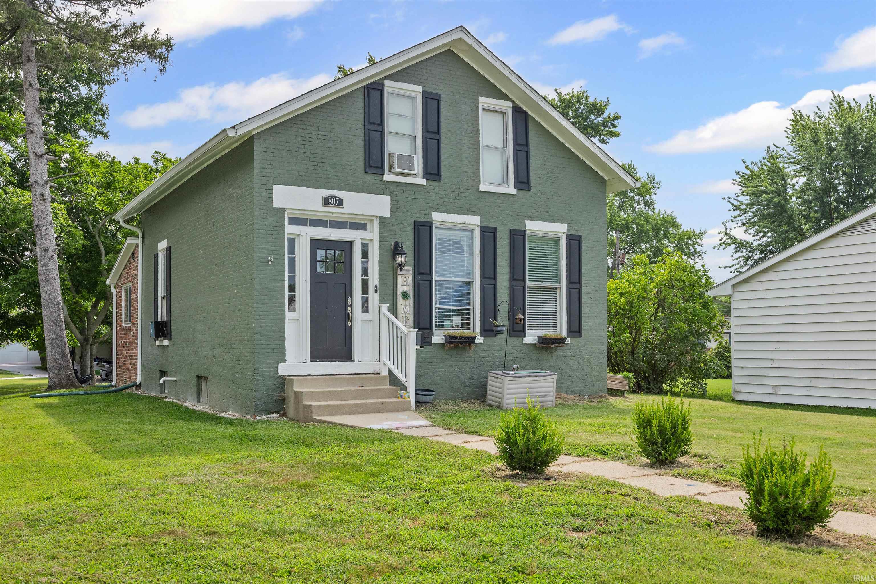 Photo 2 of Manufactured home for sale at 807 S 20th Street, Lafayette, IN 47905 | MLS# 202641154 | Listing updated on 2026-10-05