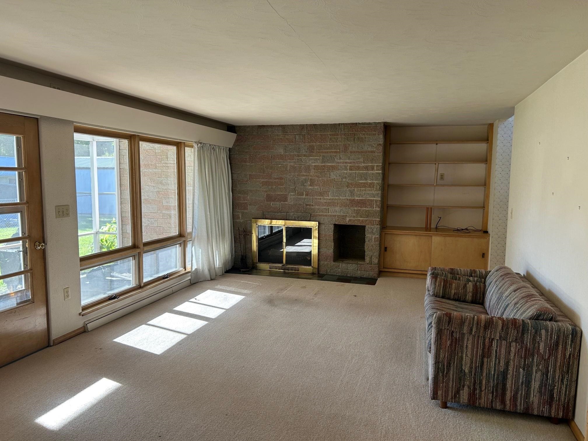 Photo 2 of Manufactured home for sale at 1310 N Williams St, Angola, IN 46703 | MLS# 202641161 | Listing updated on 2026-10-05