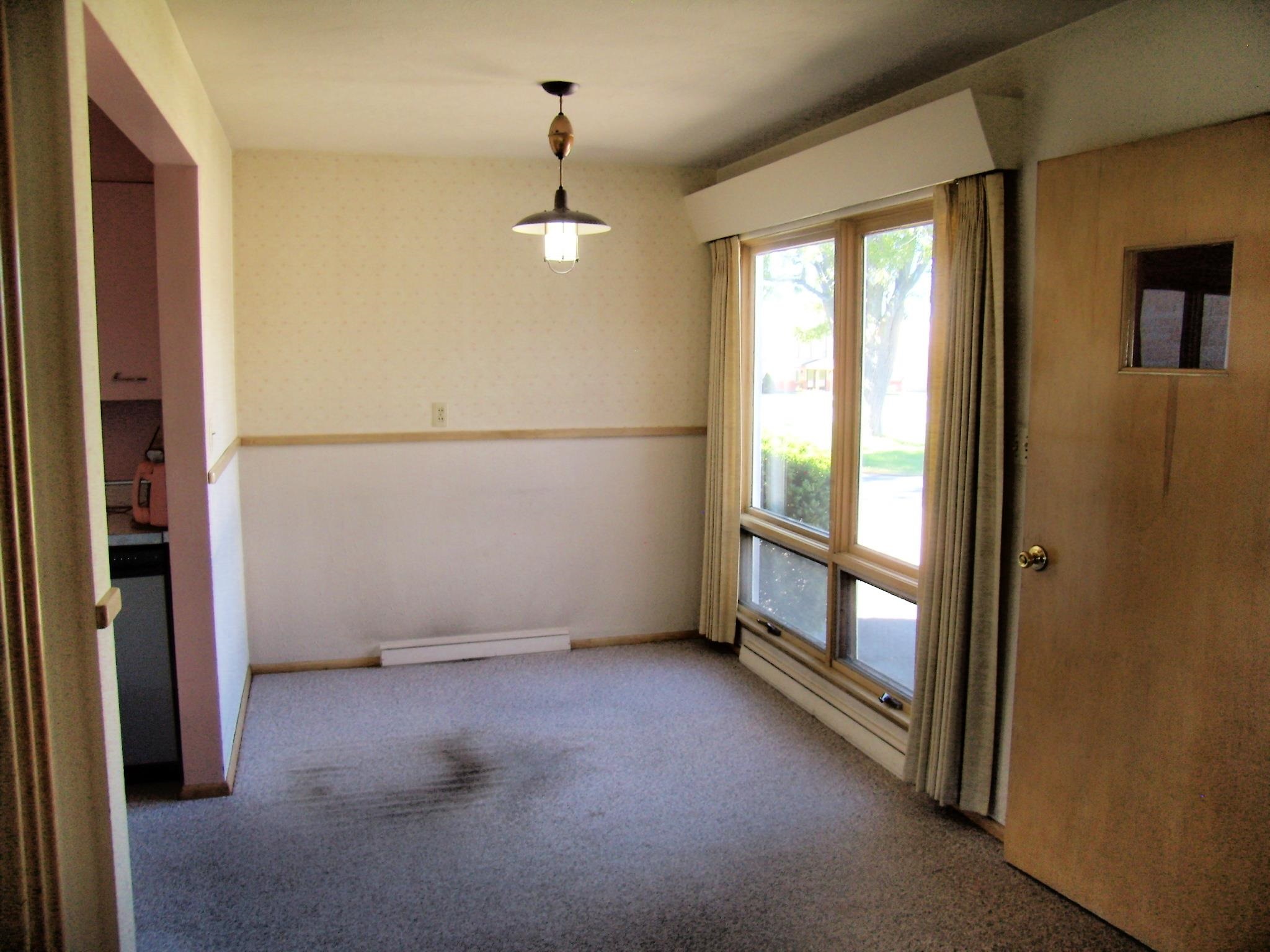 Photo 3 of Manufactured home for sale at 1310 N Williams St, Angola, IN 46703 | MLS# 202641161 | Listing updated on 2026-10-05