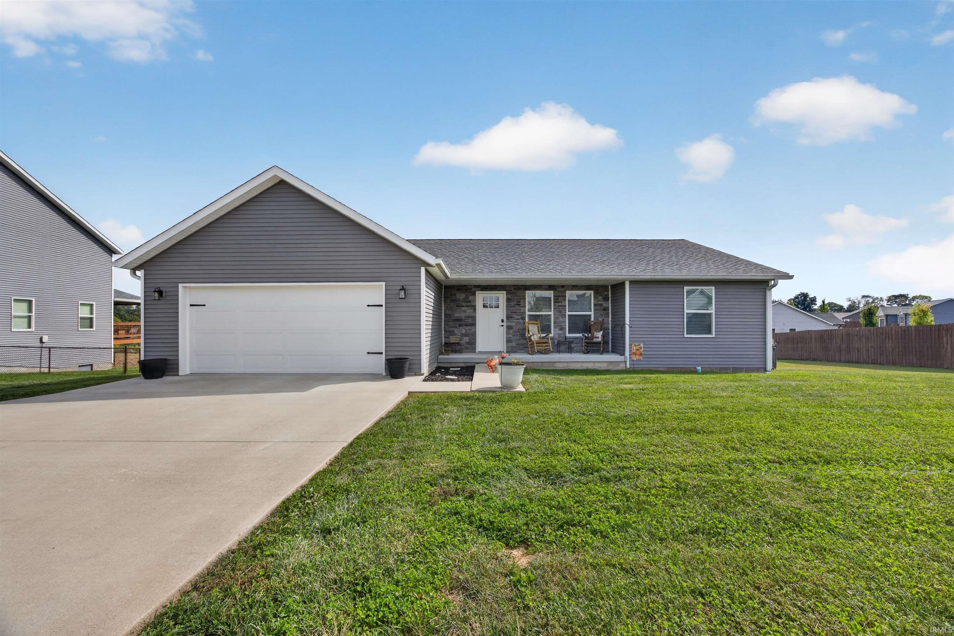 Photo 1 of Manufactured home for sale at 686 E Jessica St, Ellettsville, IN 47429 | MLS# 202641165 | Listing updated on 2026-10-05