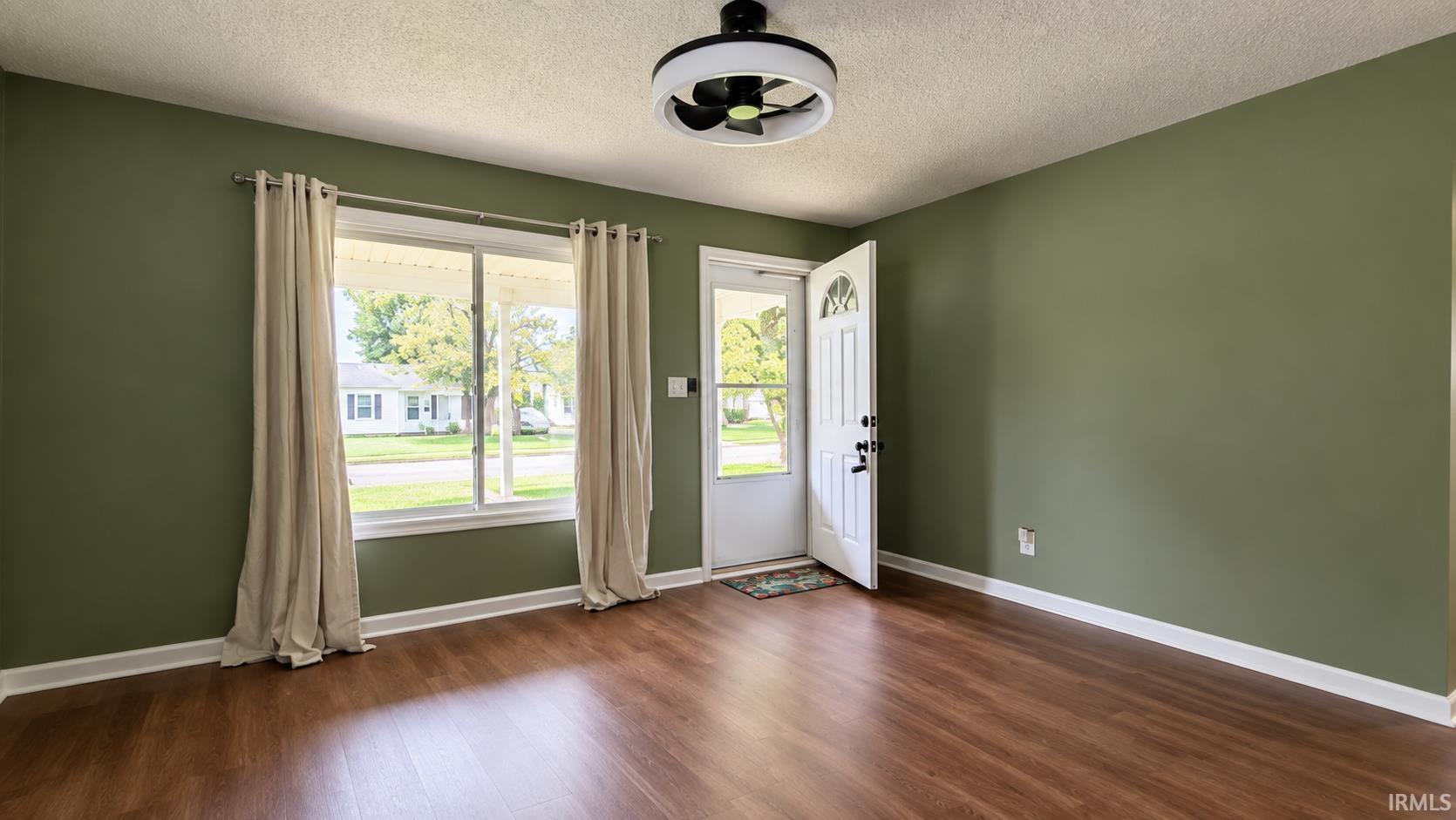 Photo 3 of Manufactured home for sale at 1106 E Grant St, Marion, IN 46952 | MLS# 202641166 | Listing updated on 2026-10-05