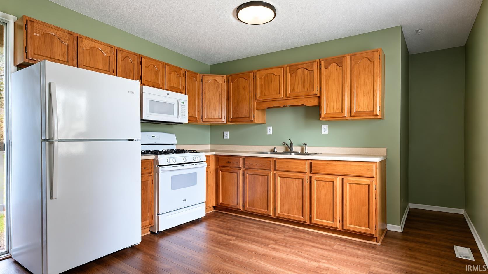 Photo 3 of Manufactured home for sale at 1106 E Grant St, Marion, IN 46952 | MLS# 202641166 | Listing updated on 2026-10-05