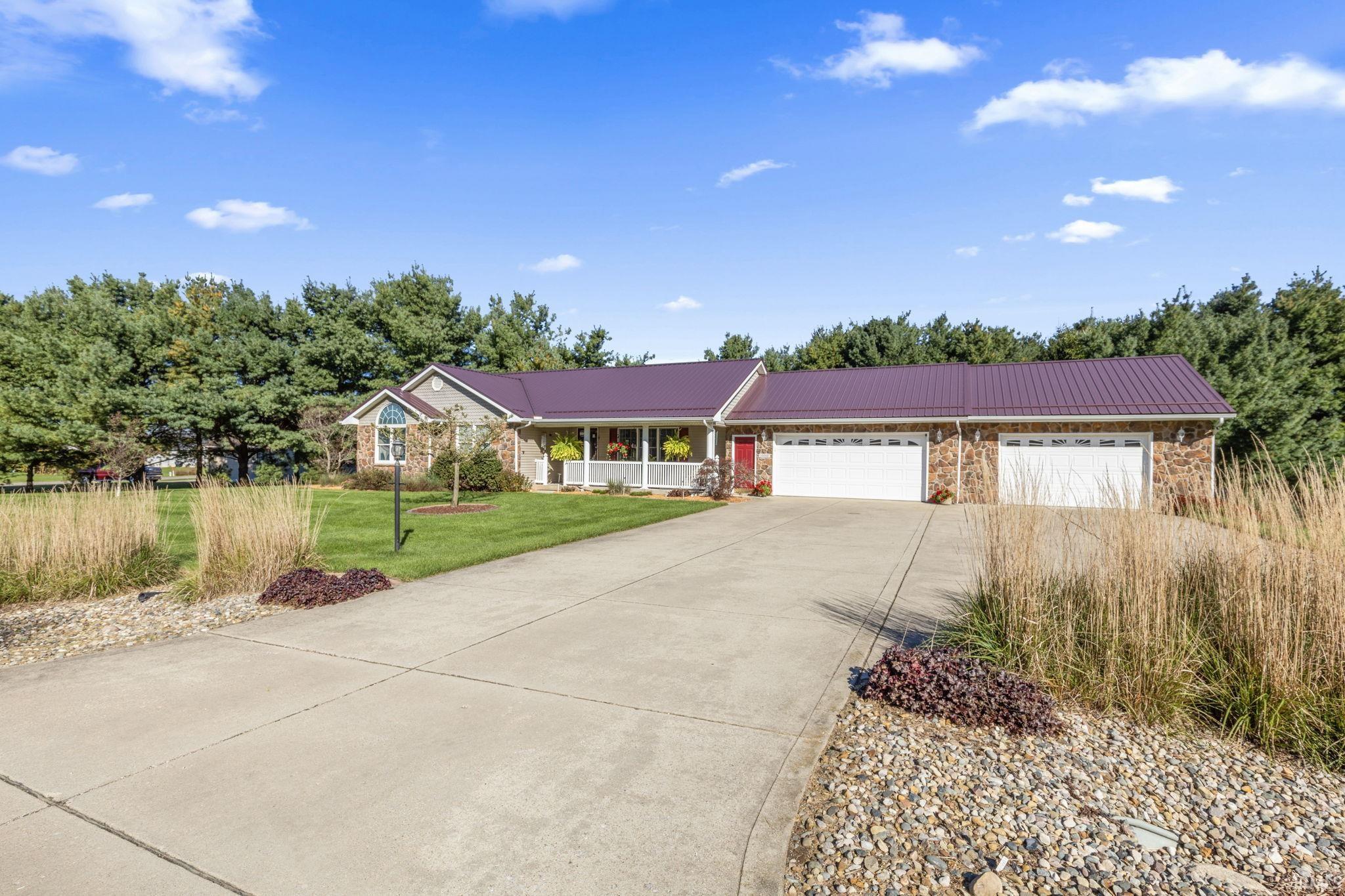 Photo 3 of Manufactured home for sale at 1000 E Country Ln, Shipshewana, IN 46565 | MLS# 202641184 | Listing updated on 2026-10-05