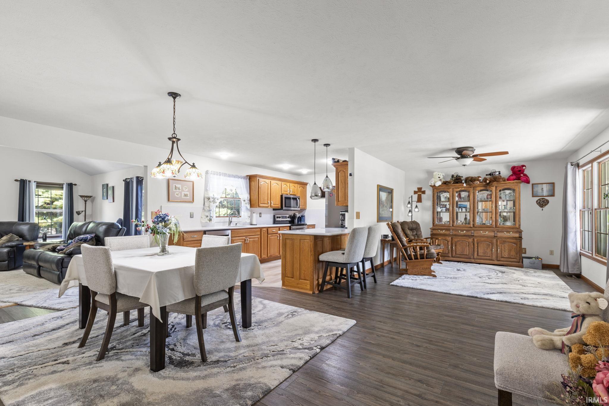 Photo 4 of Manufactured home for sale at 1000 E Country Ln, Shipshewana, IN 46565 | MLS# 202641184 | Listing updated on 2026-10-05