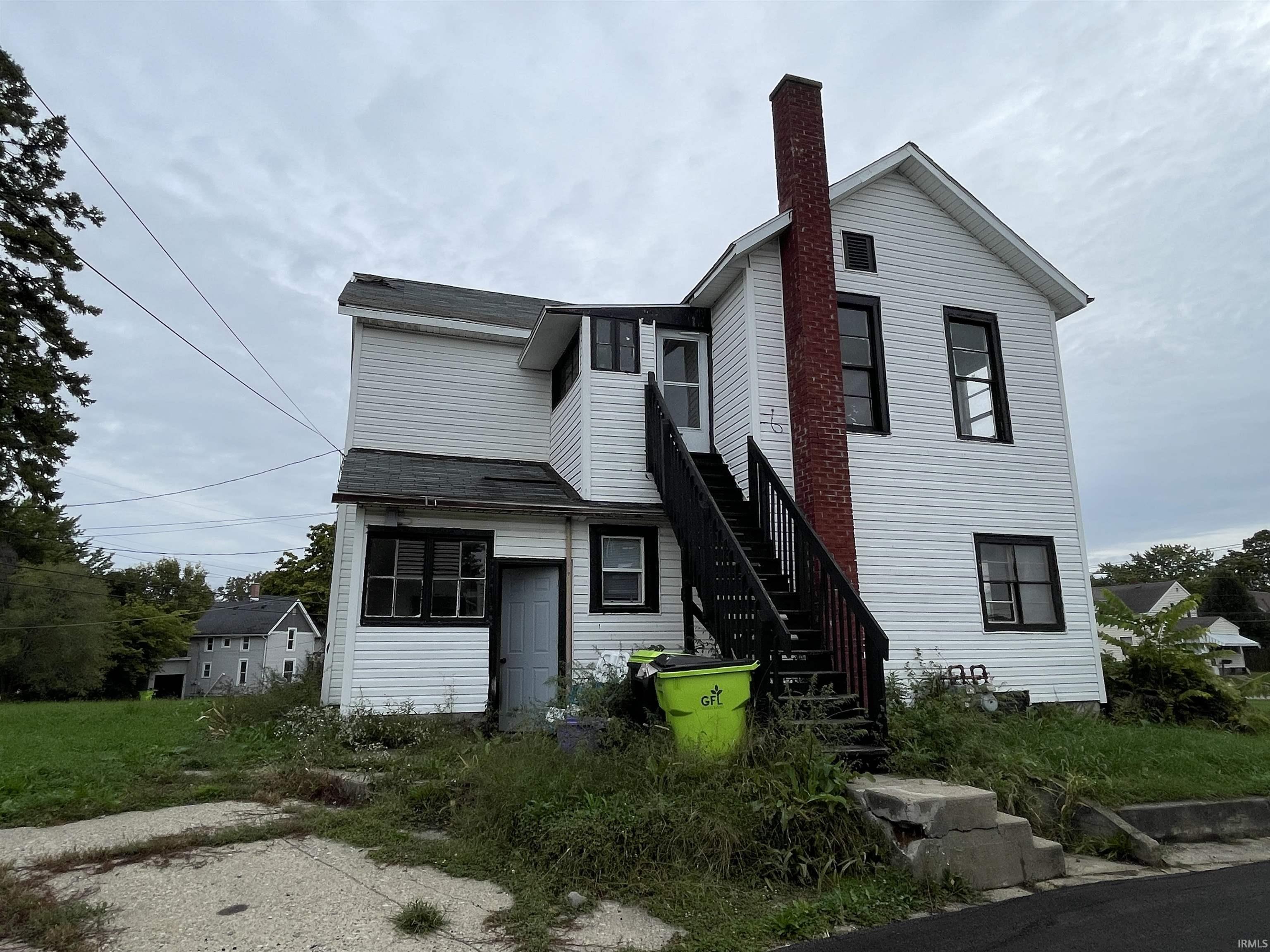 Photo 4 of Manufactured home for sale at 558 Iva St, Huntington, IN 46750 | MLS# 202641187 | Listing updated on 2026-10-05