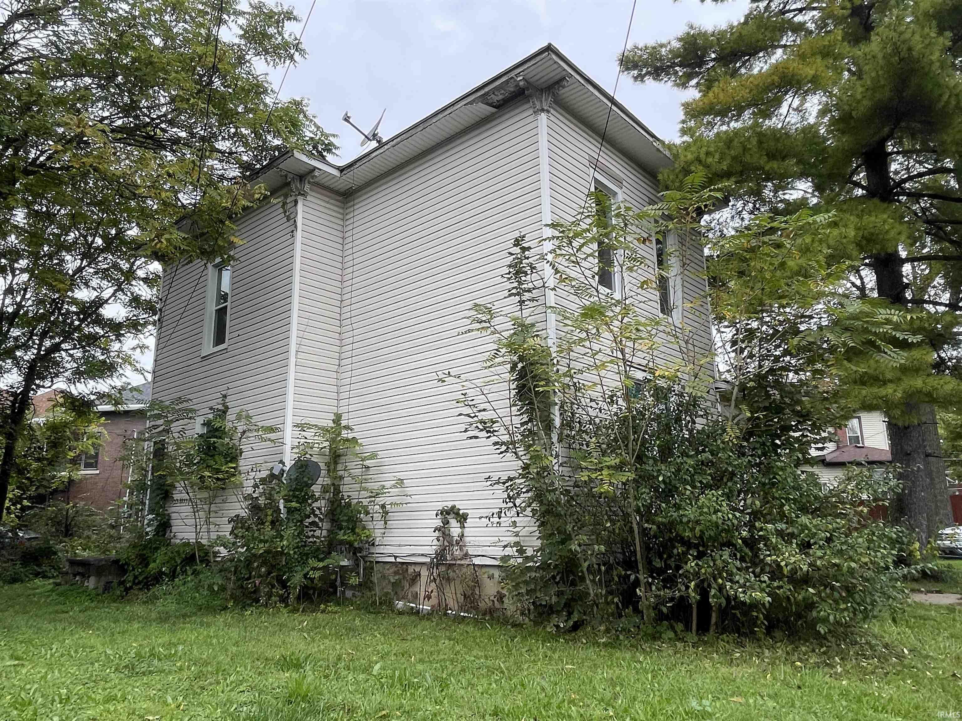 Photo 3 of Manufactured home for sale at 444 1st Street, Huntington, IN 46750 | MLS# 202641190 | Listing updated on 2026-10-05