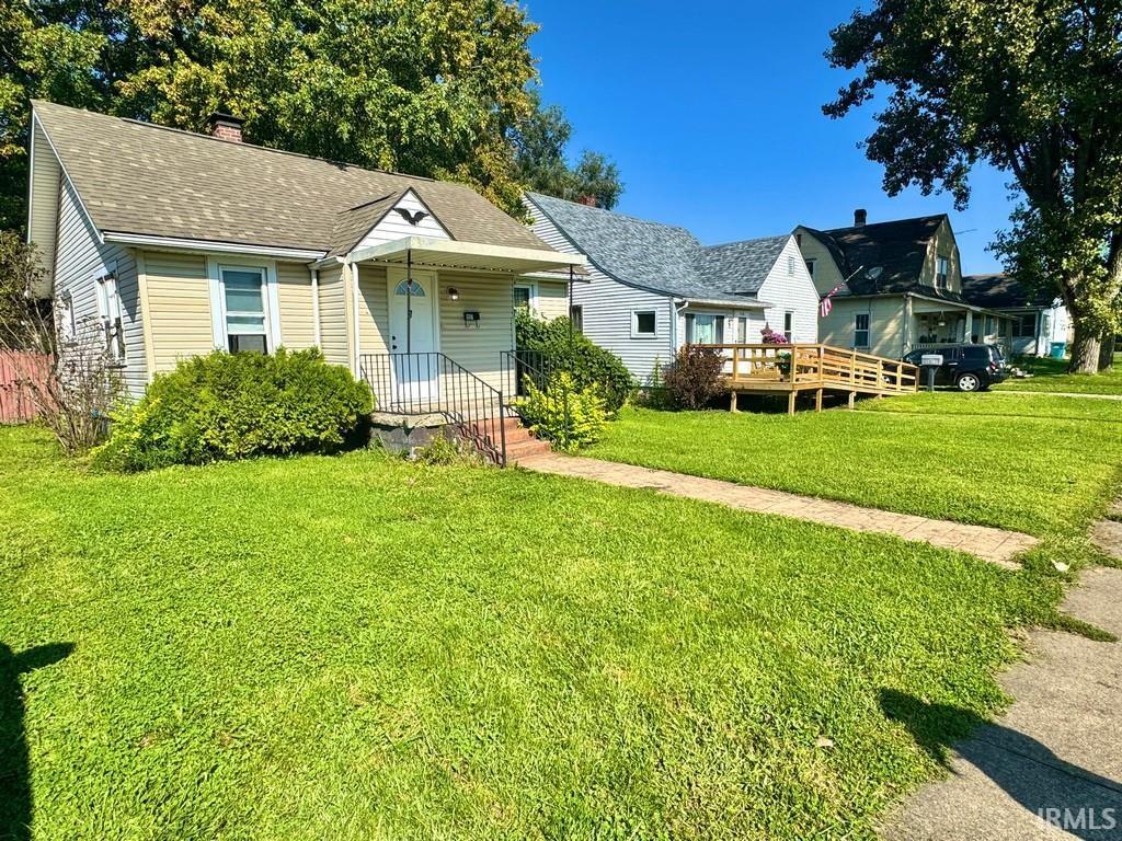 Photo 3 of Manufactured home for sale at 1801 Cherrywood Ave, New Castle, IN 47362 | MLS# 202641197 | Listing updated on 2026-10-05