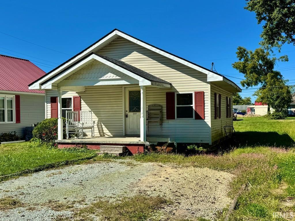 Photo 2 of Manufactured home for sale at 2221 S 19th Street, New Castle, IN 47362 | MLS# 202641210 | Listing updated on 2026-10-05