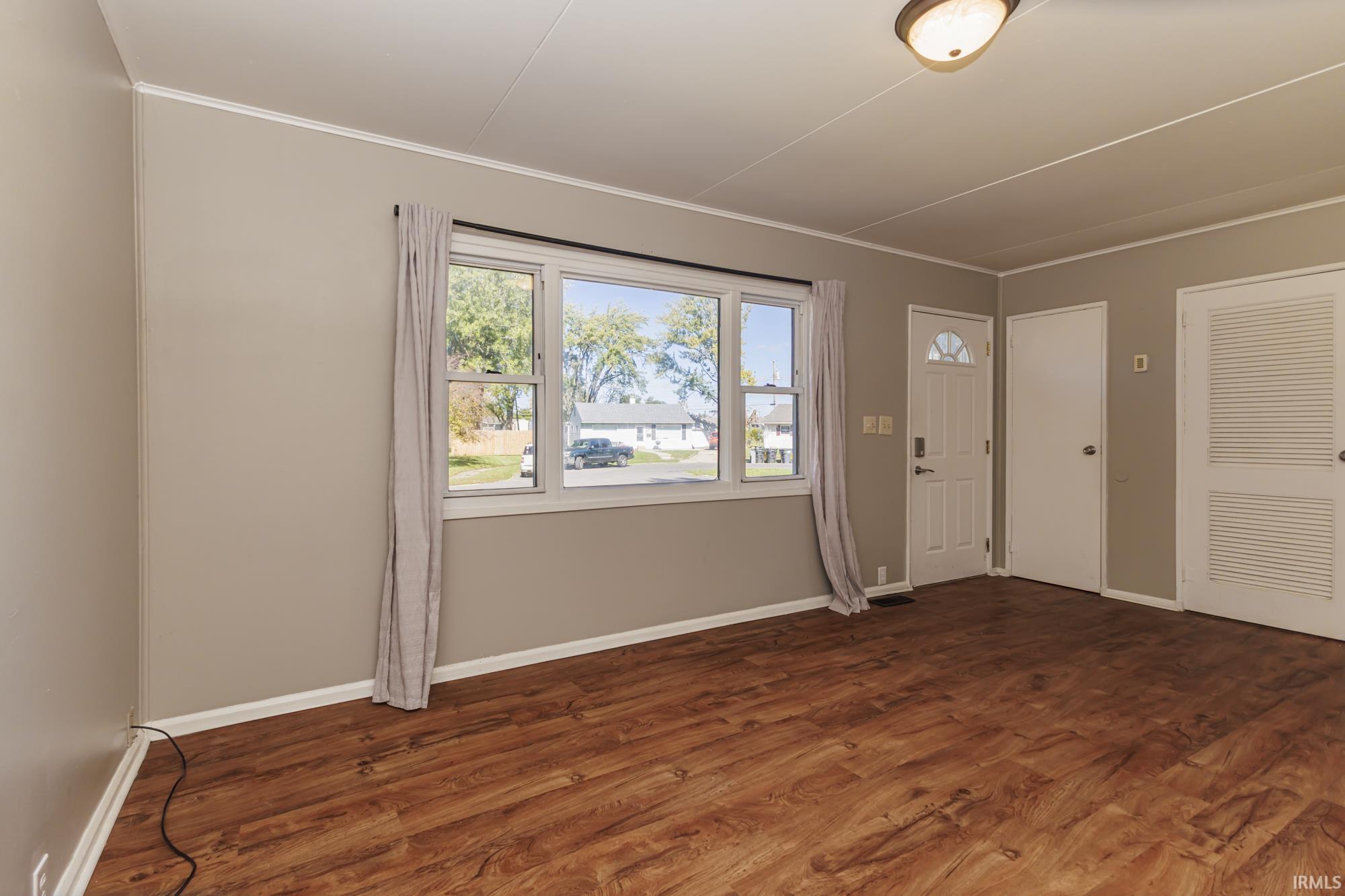 Photo 2 of Manufactured home for sale at 2720 Seminole Ct, Anderson, IN 46012 | MLS# 202641229 | Listing updated on 2026-10-05