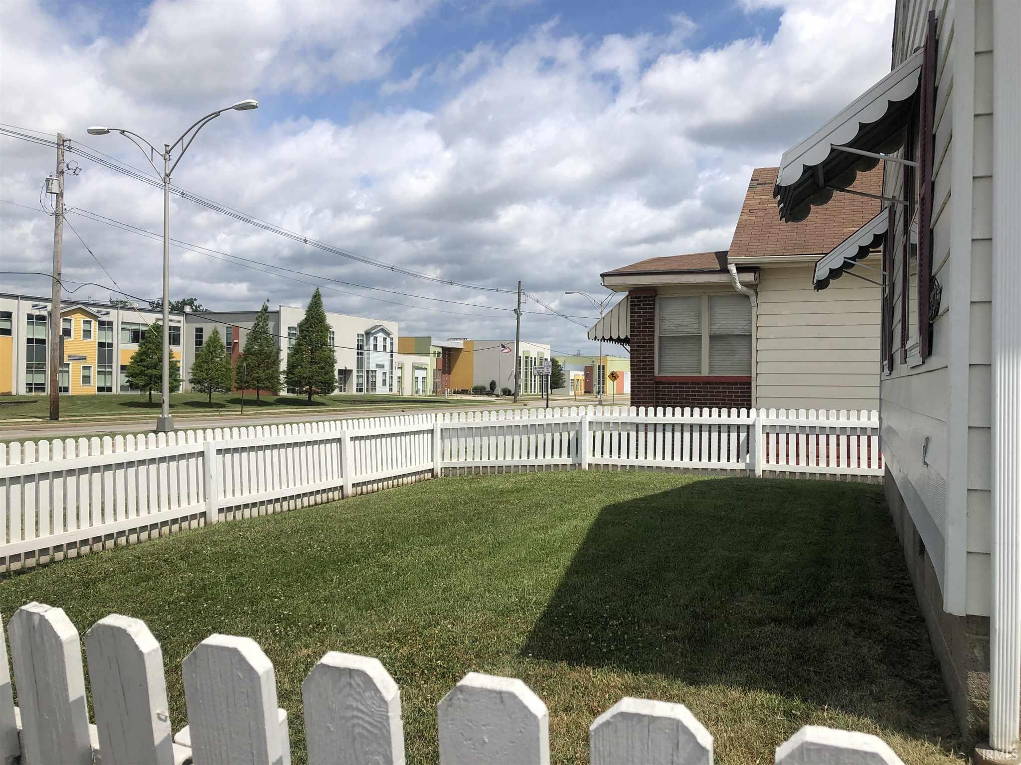 Photo 2 of Manufactured home for sale at 2201 N Fulton Ave, Evansville, IN 47710 | MLS# 202641237 | Listing updated on 2026-10-25