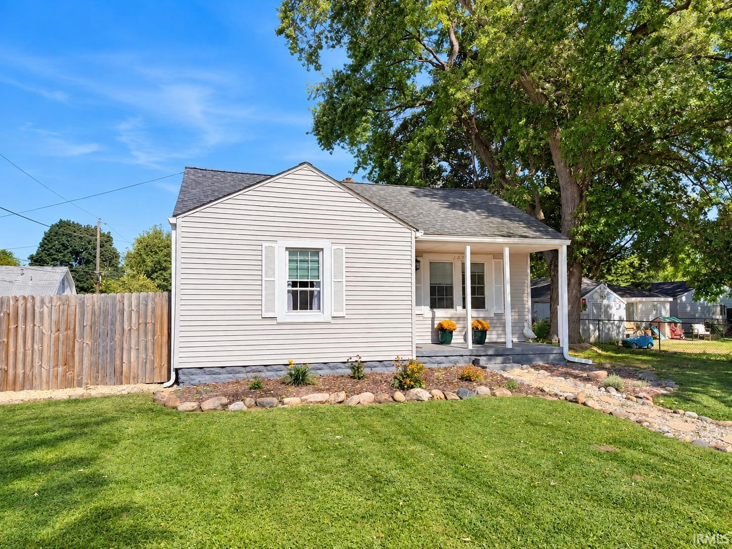 Photo 2 of Manufactured home for sale at 207 E 9th Street, Jonesboro, IN 46938 | MLS# 202641239 | Listing updated on 2026-10-06