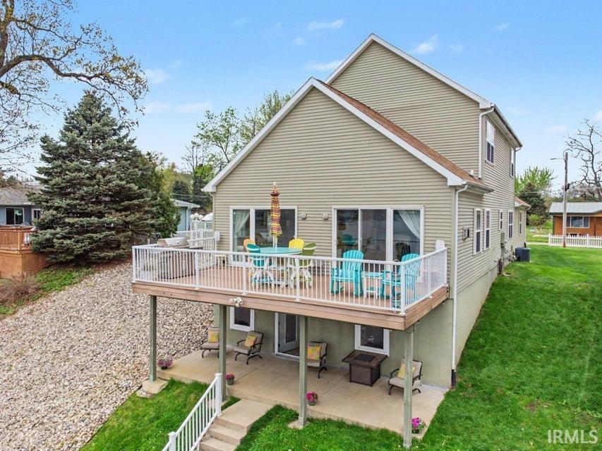 Photo 4 of Manufactured home for sale at 107 Lakeview A Dr, Walkerton, IN 46574 | MLS# 202641257 | Listing updated on 2026-10-06