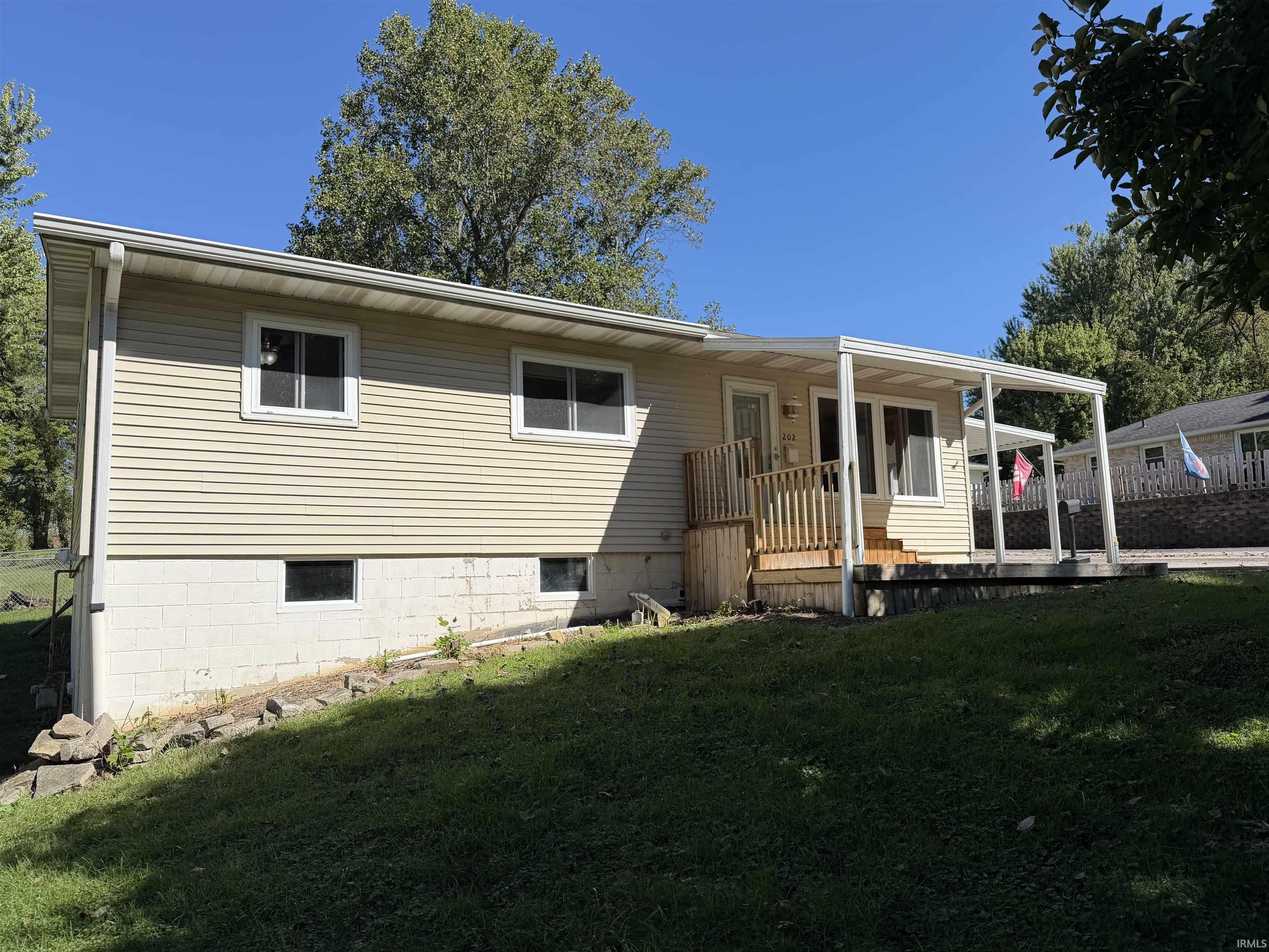 Photo 1 of Manufactured home for sale at 202 W Chester Dr, Ellettsville, IN 47429 | MLS# 202641262 | Listing updated on 2026-10-05