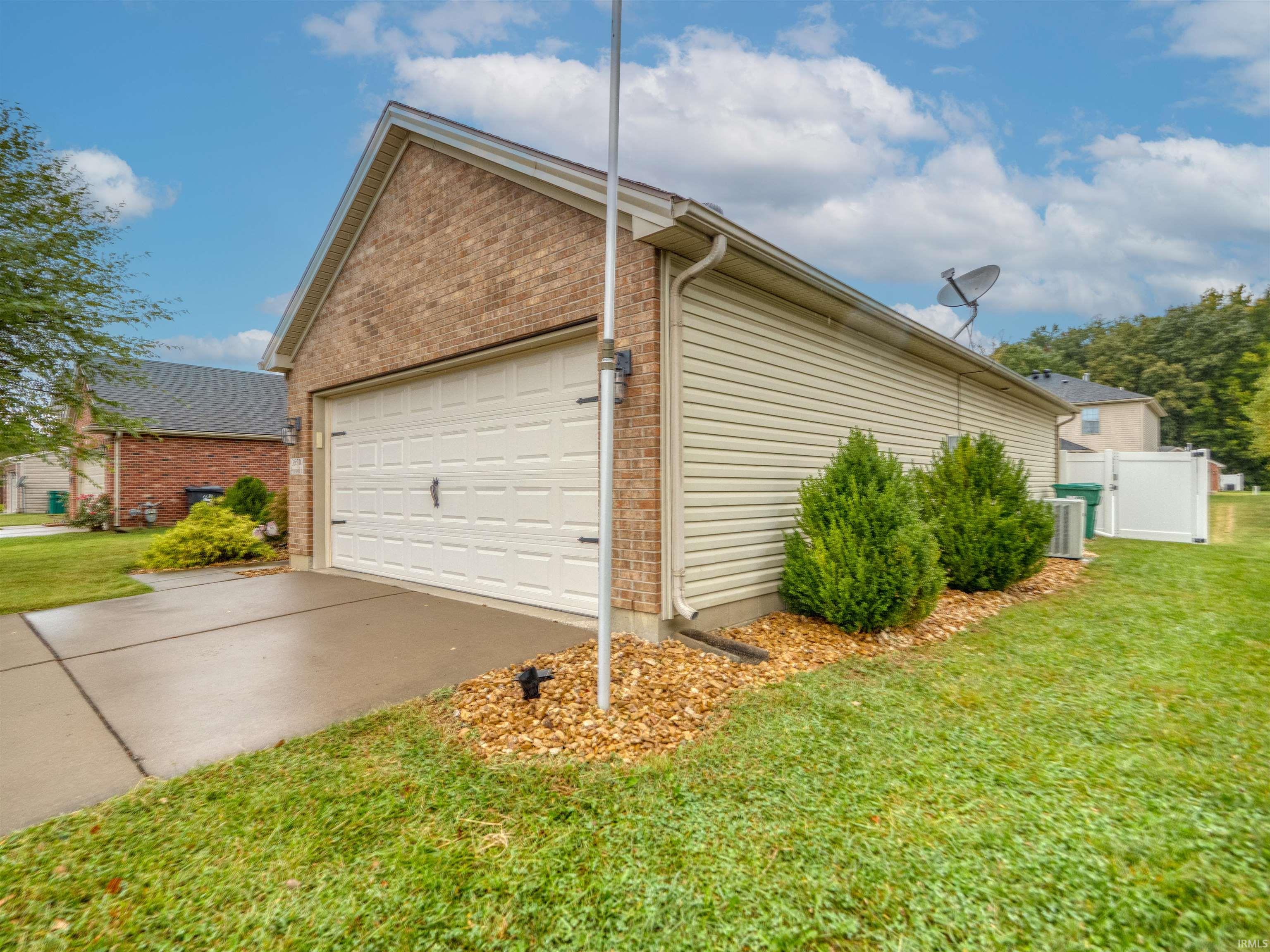 Photo 3 of Manufactured home for sale at 3530 Bronson Ln, Evansville, IN 47711 | MLS# 202641282 | Listing updated on 2026-10-06