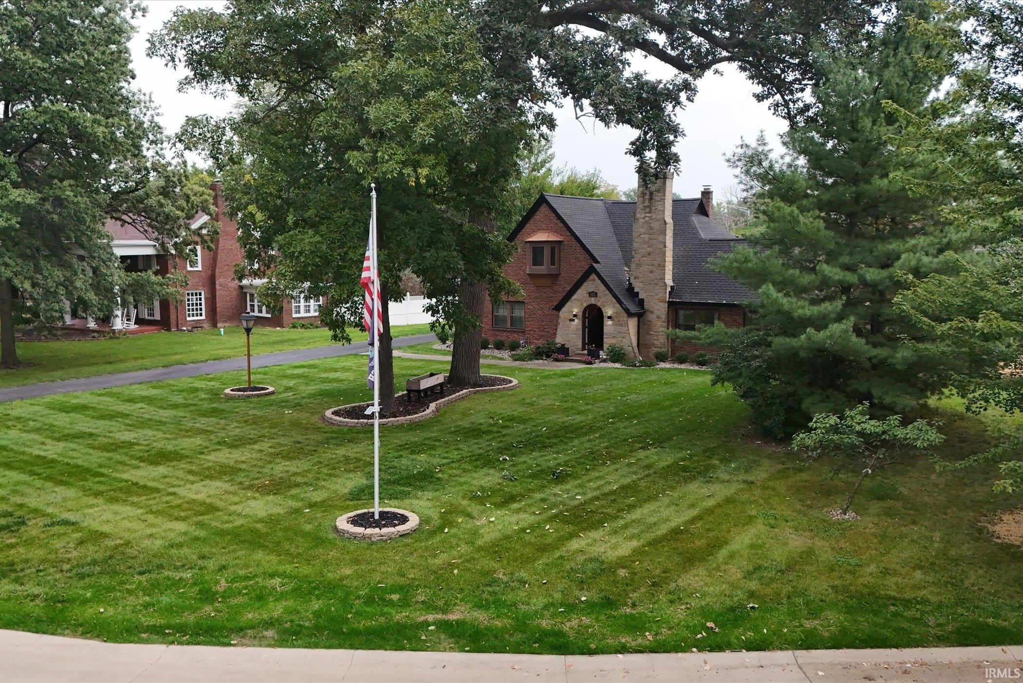 Photo 2 of Manufactured home for sale at 3812 Kirkwood Dr, Fort Wayne, IN 46805 | MLS# 202641290 | Listing updated on 2026-10-06