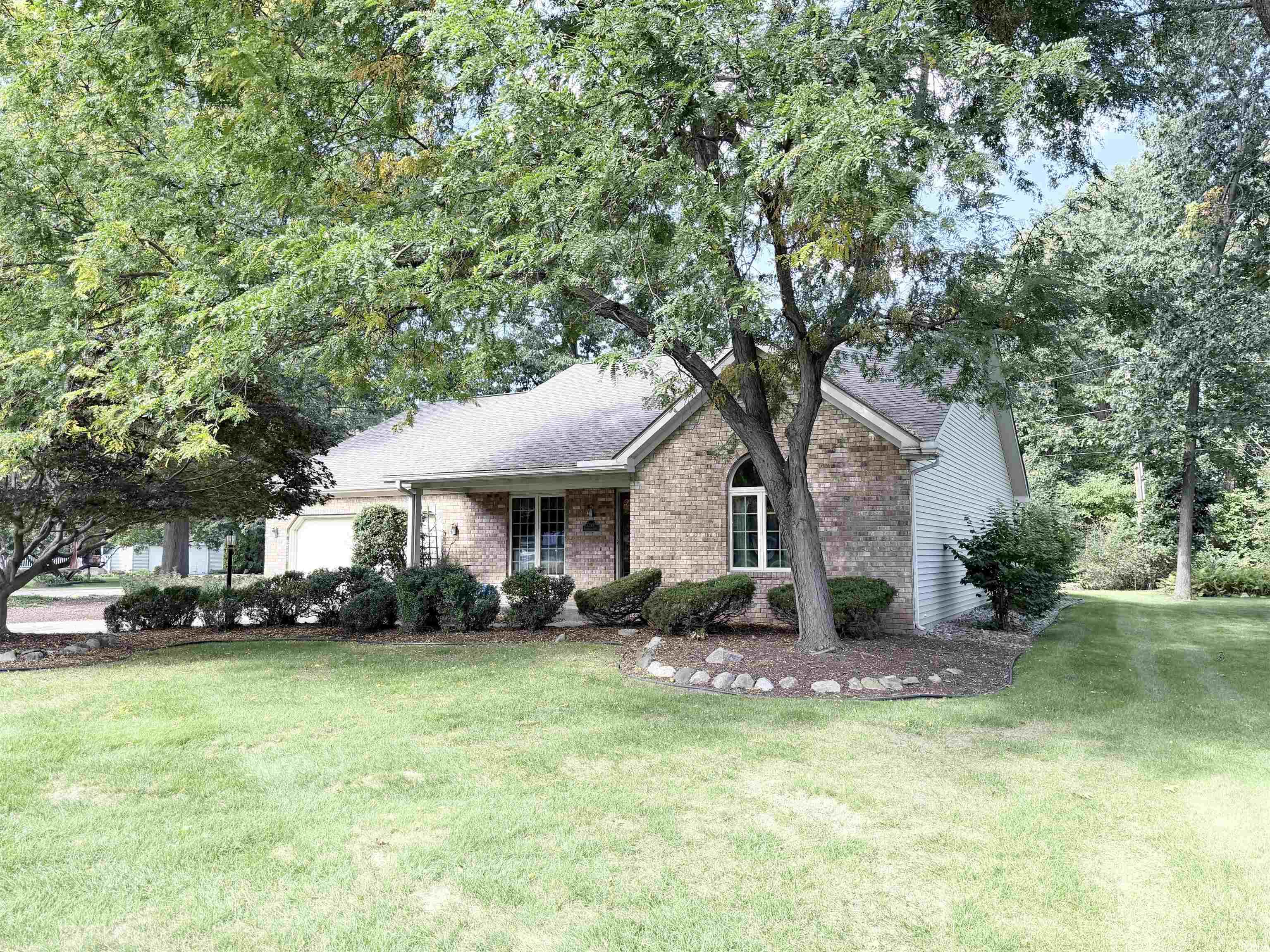 Photo 2 of Sale Pending at 57360 Peachstone Dr, South Bend, IN 46619 | MLS# 202641293 | Listing updated on 2026-10-07