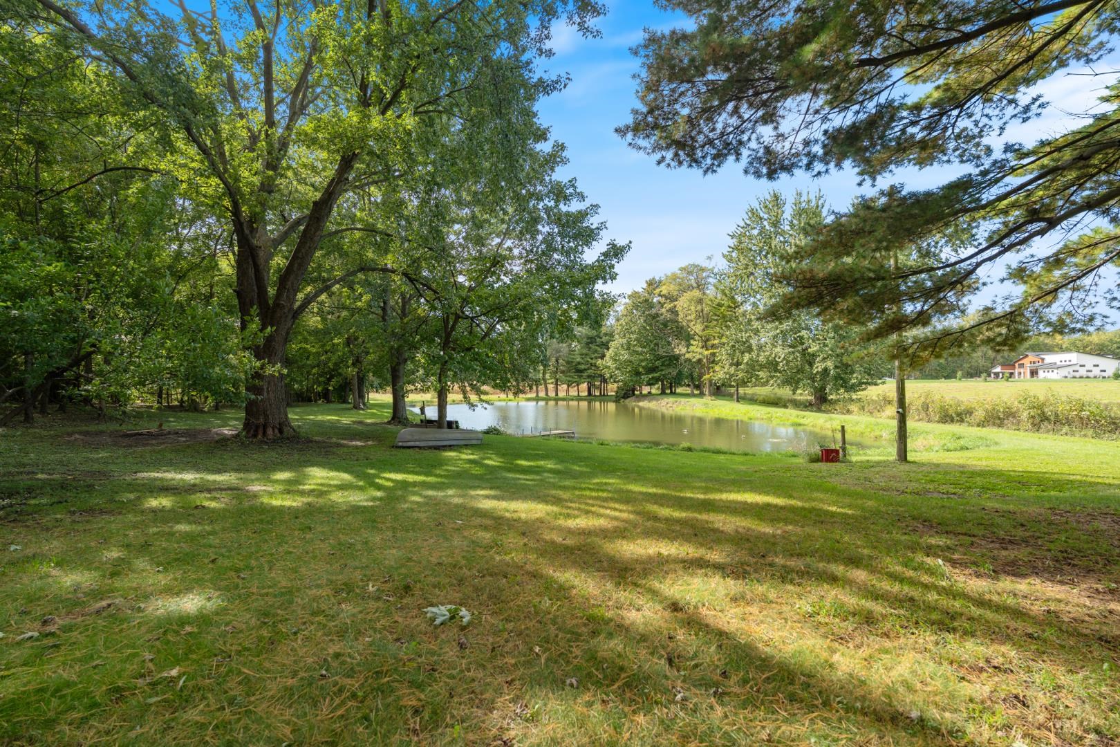 Photo 2 of Manufactured home for sale at 7533 N Syracuse Webster Rd, North Webster, IN 46555 | MLS# 202641302 | Listing updated on 2026-10-07