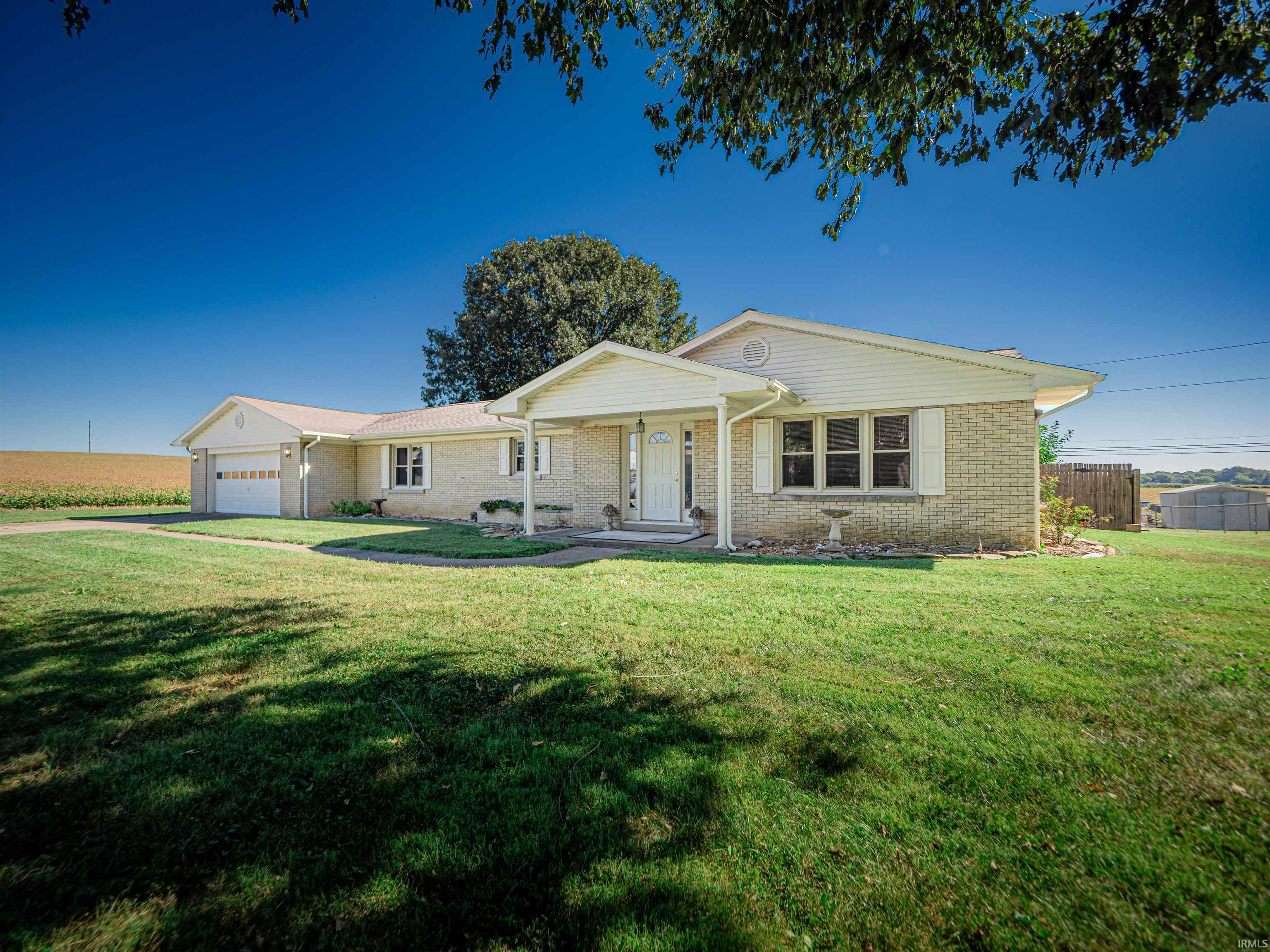 Photo 2 of Manufactured home for sale at 1812 Hereford Dr, Mount Vernon, IN 47620 | MLS# 202641313 | Listing updated on 2026-10-06