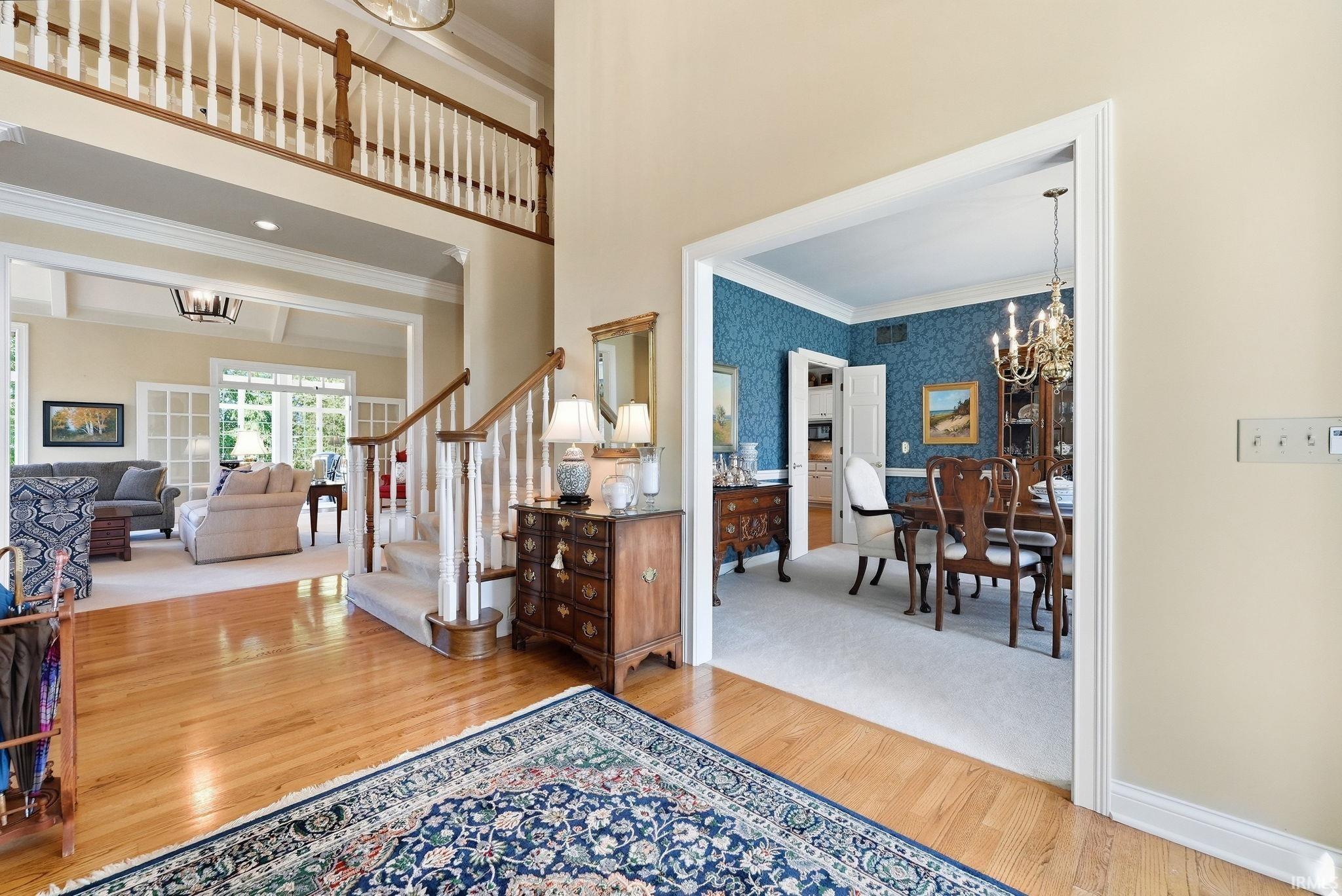 Photo 2 of Sale Pending at 2404 Sycamore Hills Dr, Fort Wayne, IN 46814 | MLS# 202641315 | Listing updated on 2026-10-06