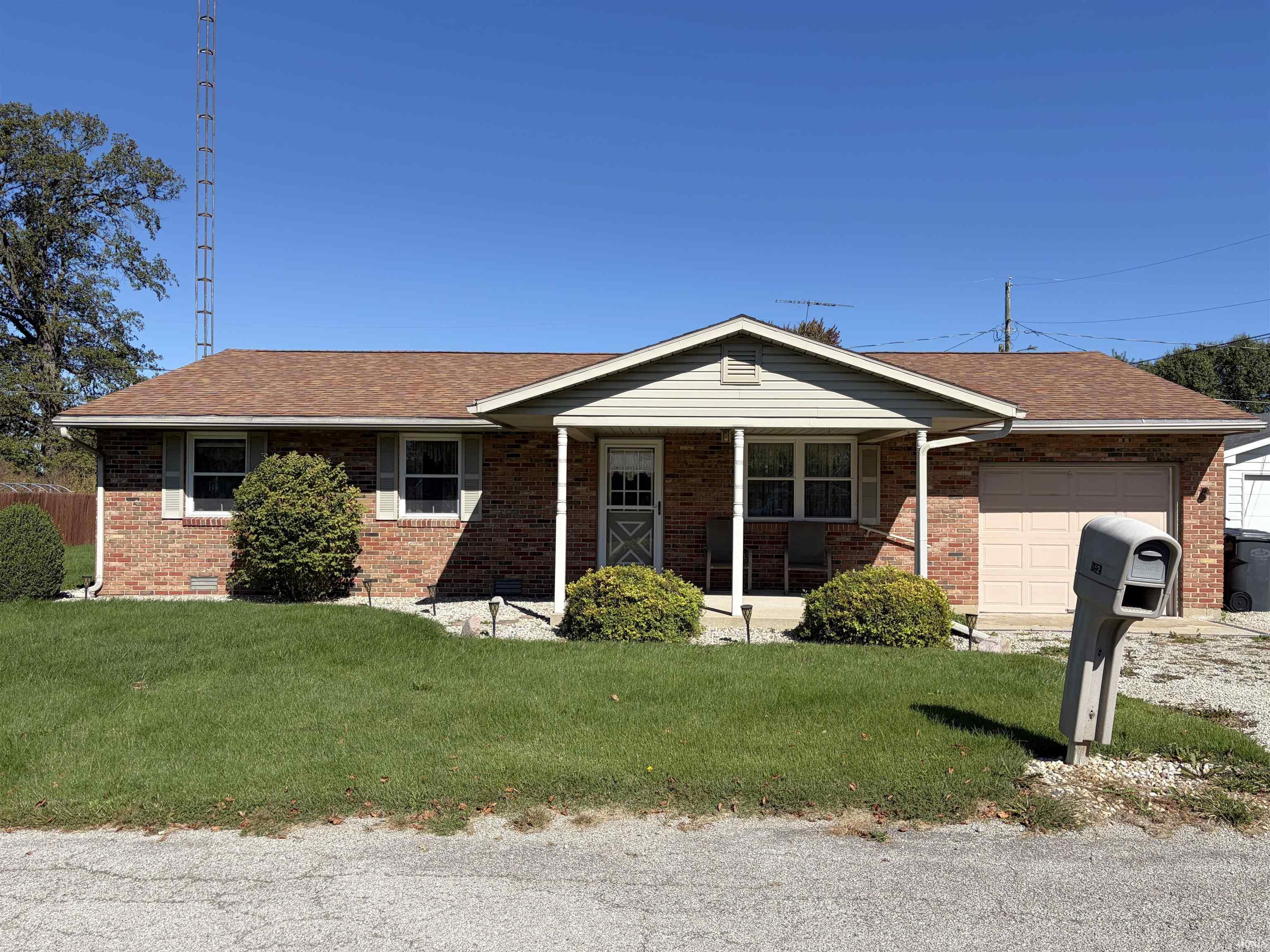Photo 2 of Manufactured home for sale at 552 S W Shadey Ln, Winchester, IN 47394 | MLS# 202641330 | Listing updated on 2026-10-06