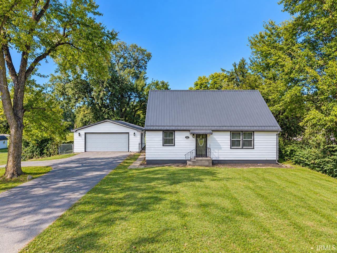 Photo 1 of Manufactured home for sale at 3560 Sandpoint Rd, Fort Wayne, IN 46809 | MLS# 202641331 | Listing updated on 2026-10-06