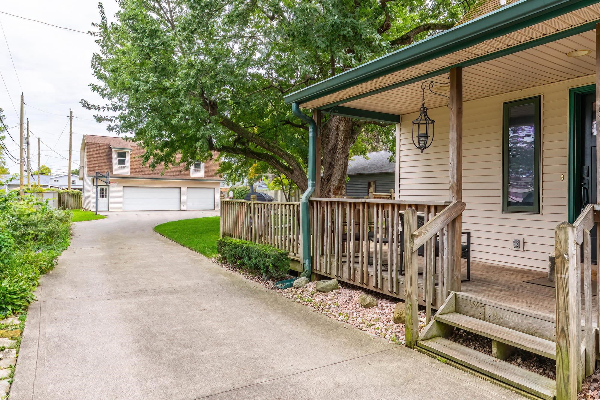 Photo 3 of Manufactured home for sale at 803 Oak St, New Haven, IN 46774 | MLS# 202641334 | Listing updated on 2026-10-06
