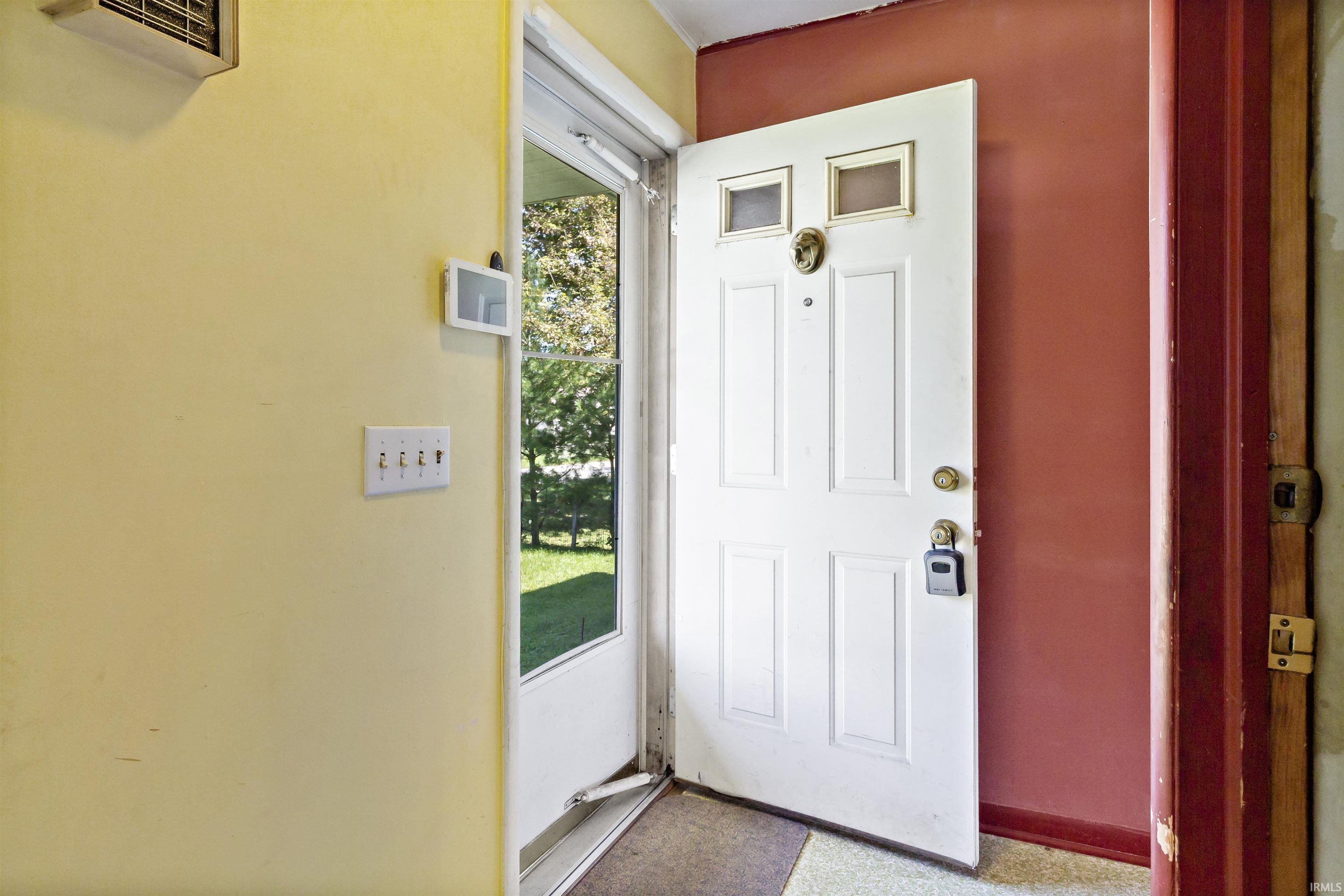 Photo 3 of Manufactured home for sale at 724 E Bradford St, Marion, IN 46952 | MLS# 202641336 | Listing updated on 2026-10-06