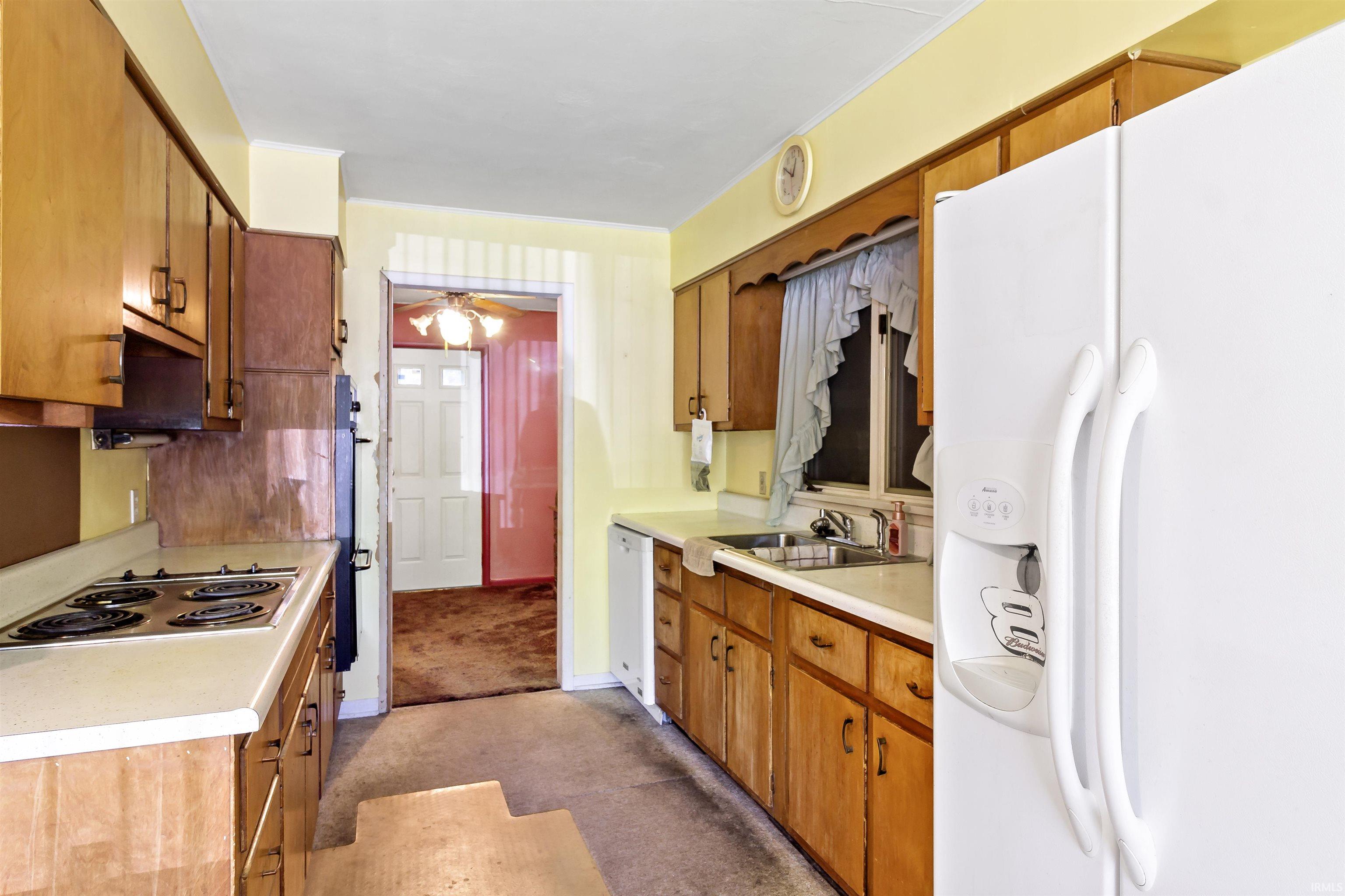 Photo 4 of Manufactured home for sale at 724 E Bradford St, Marion, IN 46952 | MLS# 202641336 | Listing updated on 2026-10-06