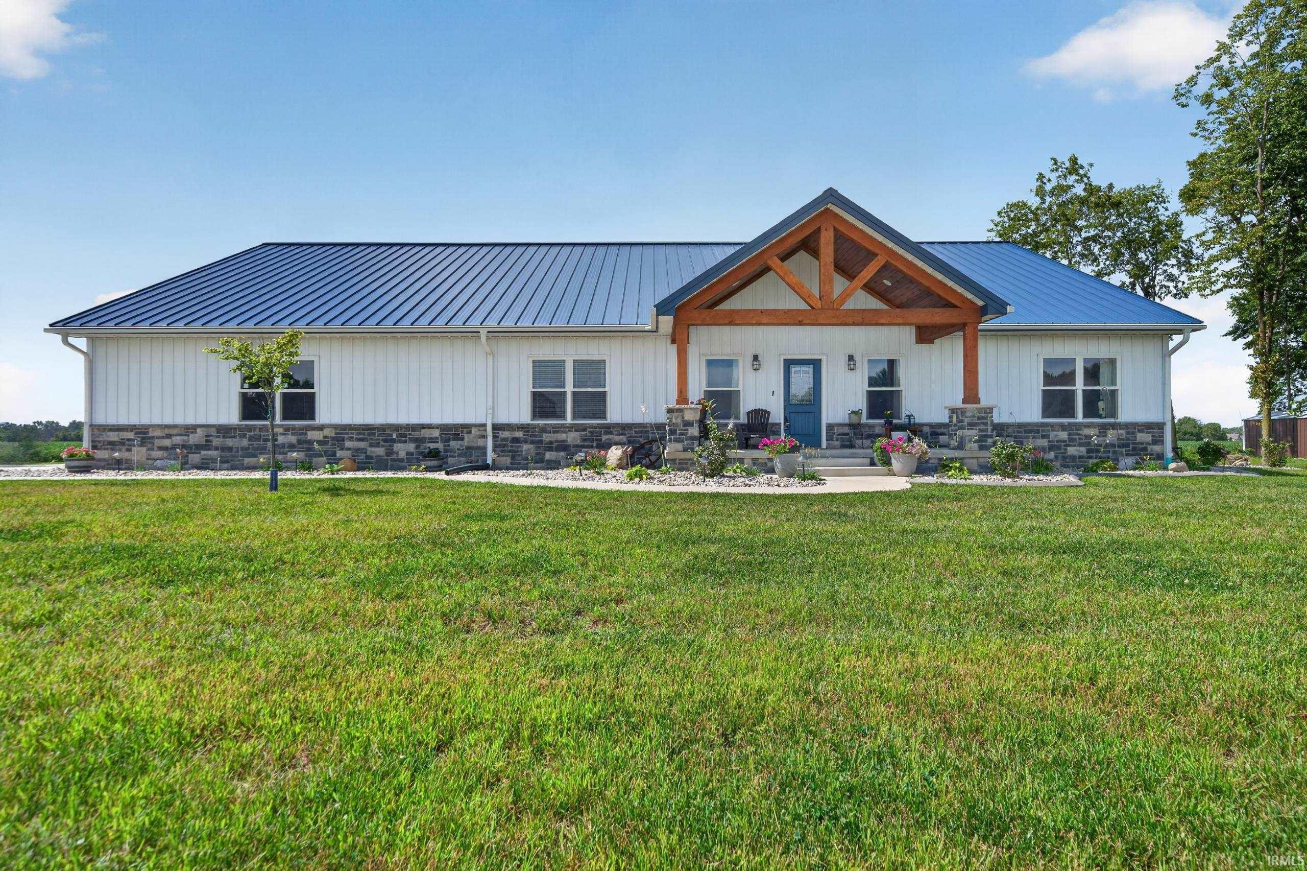 Manufactured home for sale at 693 S 200 East, Kokomo, IN 46902 | MLS# 202641344
