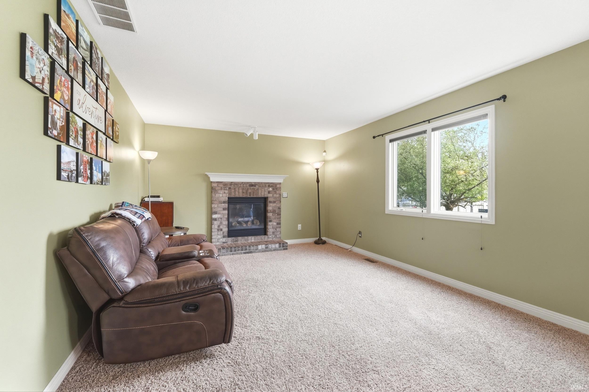 Photo 4 of Manufactured home for sale at 3226 Cilantro Cvs, Fort Wayne, IN 46818 | MLS# 202641346 | Listing updated on 2026-10-06
